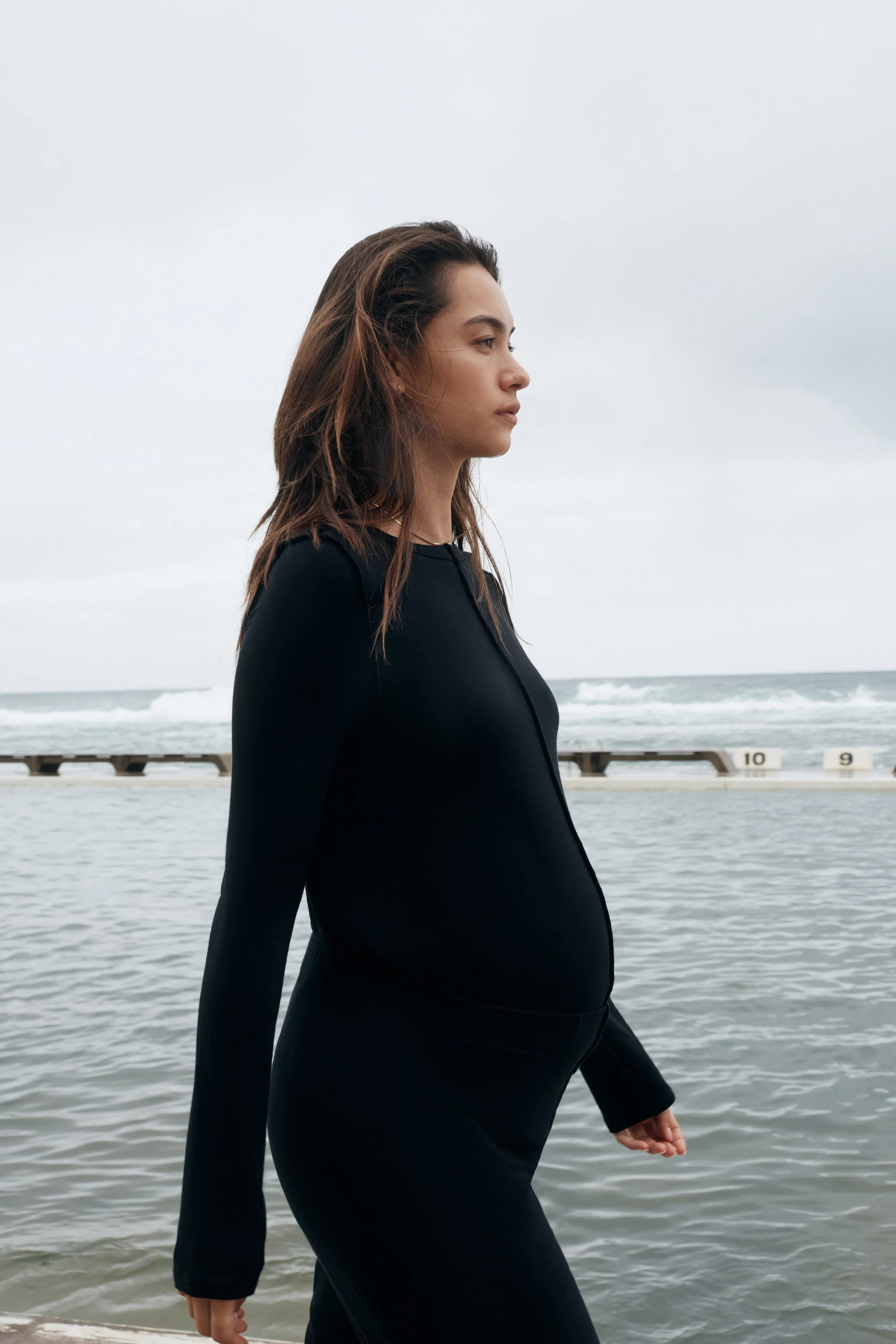 Relaxed Merino Wool Blend Skirt (Black) | Legoe Heritage Maternity APAC