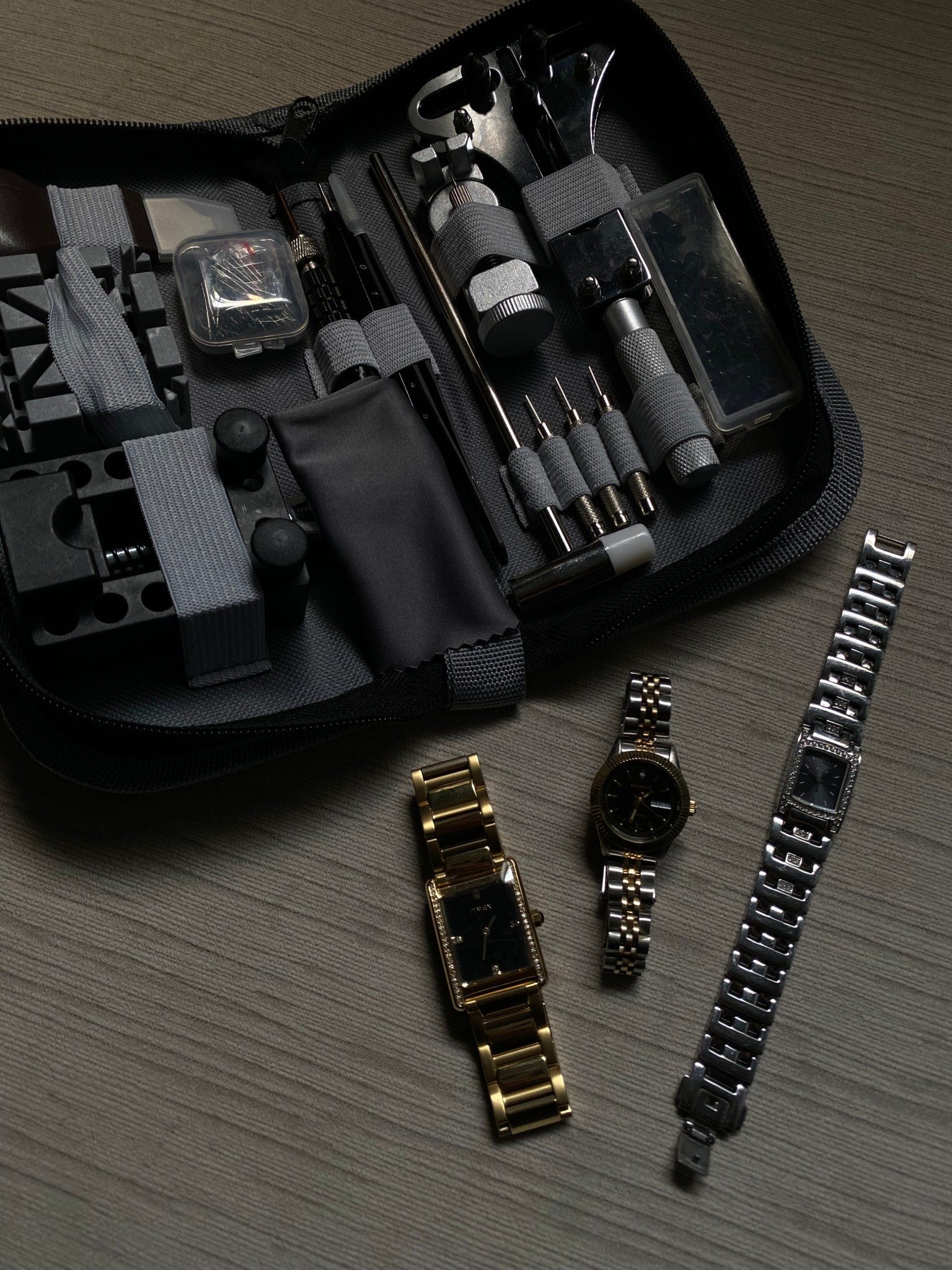 This jewelry and watch repair kit makes for a fabulous gift for those who want to repair old watches, but not pay for the service fees!

#LTKCyberWeek #LTKFindsUnder50 #LTKGiftGuide