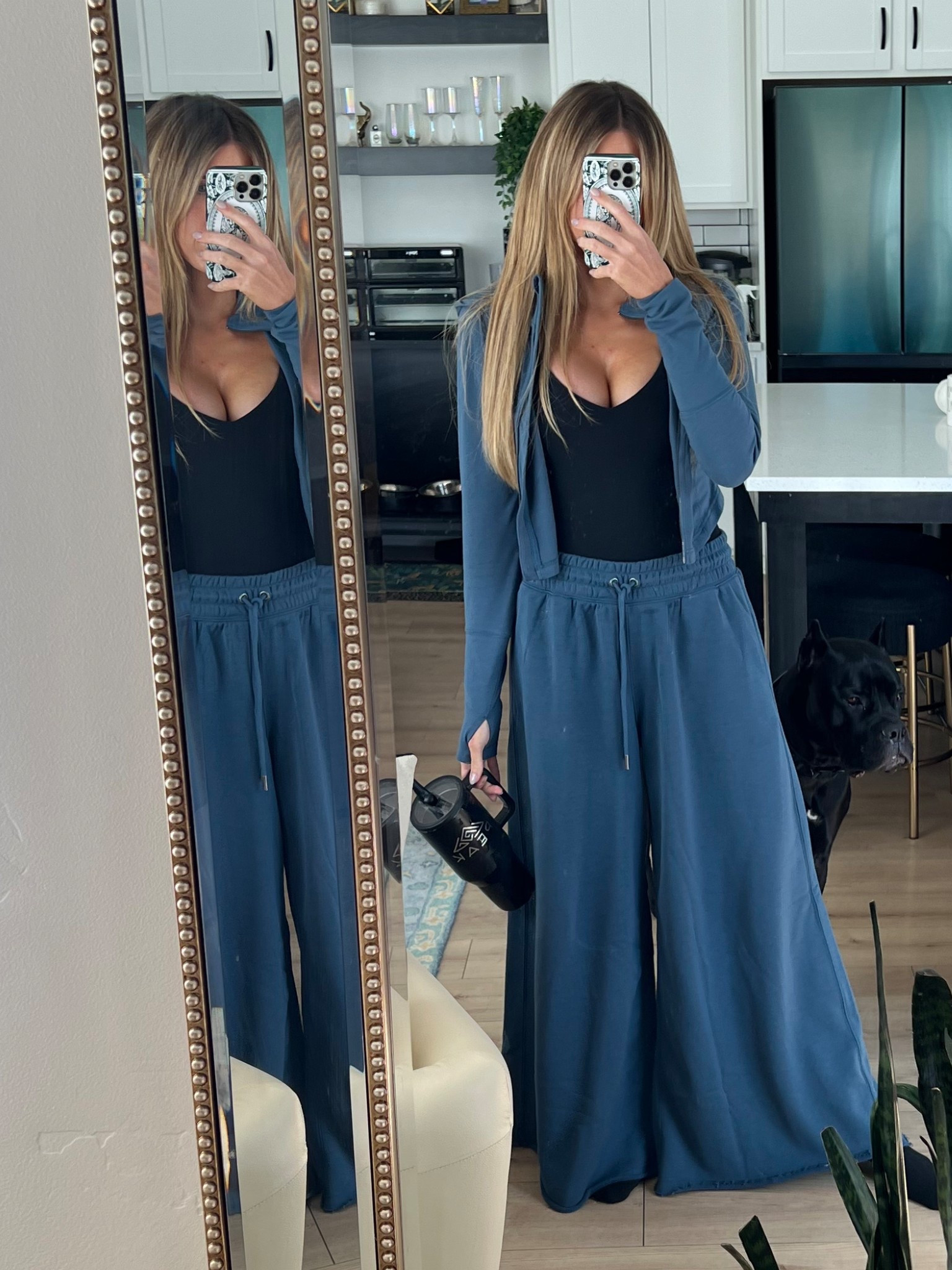 Free people blue sweat set 

#LTKTravel #LTKStyleTip #LTKSeasonal