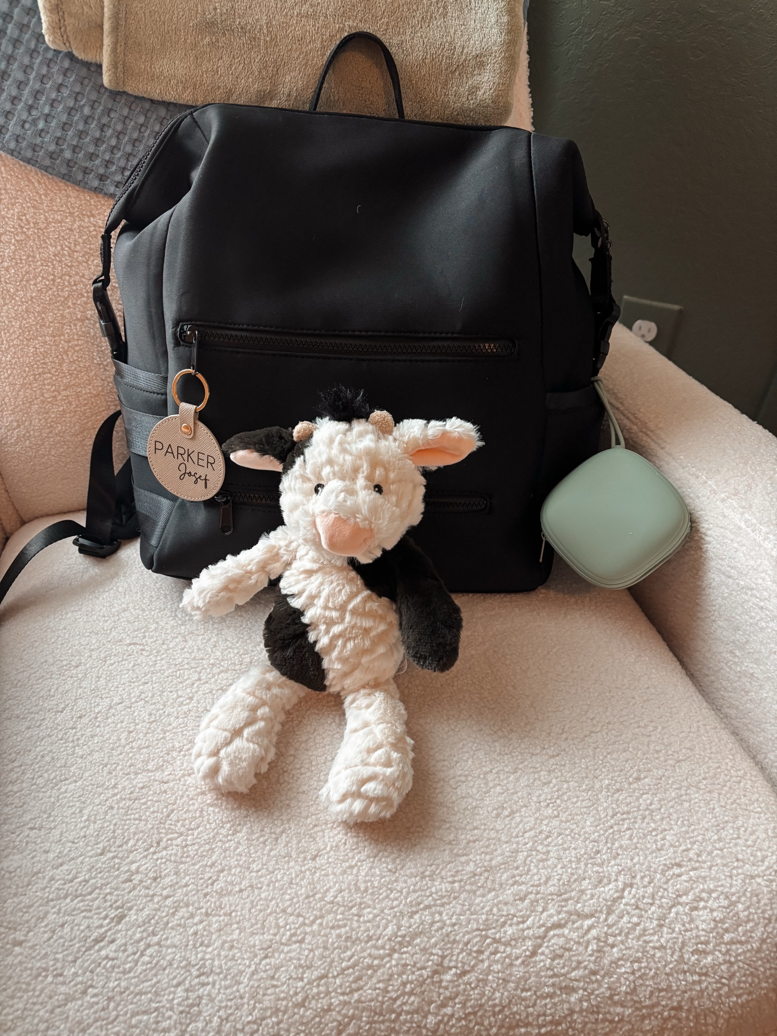 Diaper bag but make it ✨CUTE✨ 

#LTKBaby #LTKSaleAlert #LTKItBag