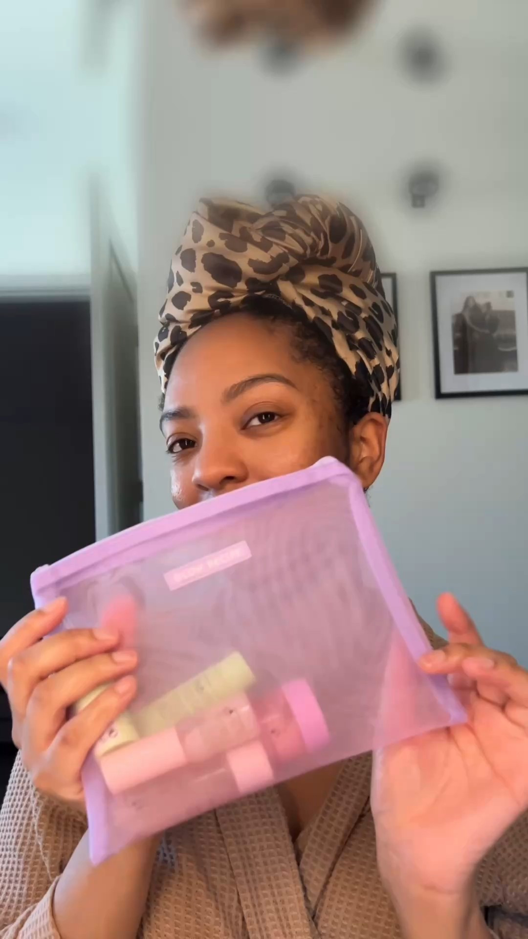 POV: You found the perfect travel skincare set that actually WORKS 🍉✨ 



This Glow Recipe set has 6 products with ALL the good stuff - PHA, BHA, niacinamide, vitamin C, ceramides & hyaluronic acid!

Step 1: Avocado Ceramide Cleanser (20ml) - strengthens skin barrier Step 2: Watermelon PHA + BHA Toner (25ml) - to tighten those pores! Step 3: Guava Vitamin C Eye Cream (3ml)- for bright under eyes Step 4: Avocado Recovery Serum on damp skin (5ml) - repair & restore Step 5: Watermelon Niacinamide Dew Drops (15ml) - can mix with foundation! Step 6: Plum Hyaluronic Cream (15ml)- to seal it all in

Korean skincare = GLOWING SKIN 🌟

Vegan & cruelty-free because we love that for us!!

& If you don’t know me, Hi. 

I’m Kan and I’m a Lifestyle/Beauty Influencer and a Nurse Practitioner. 

I share beauty + lifestyle + nursing insights. Follow me for more @noteasilybrokan_



Becoming a “wife” with clear & healthy skin, skin, skincare routine, glowy skincare, glow recipe, glow recipe review, glow recipe dew drops reviews, watermelon glow skincare, glow recipe product line up, niacinamide benefits for skin, dewy skin tips and tricks


#skincareroutine #noteasilybrokan #glowrecipewatermelon #glowrecipe #morningskincareroutine #beautyinfluencer #explore #explorepage #dallascontentcreator #dallasinfluencer #becomingawife #iwanttobeawife 

#LTKBeauty