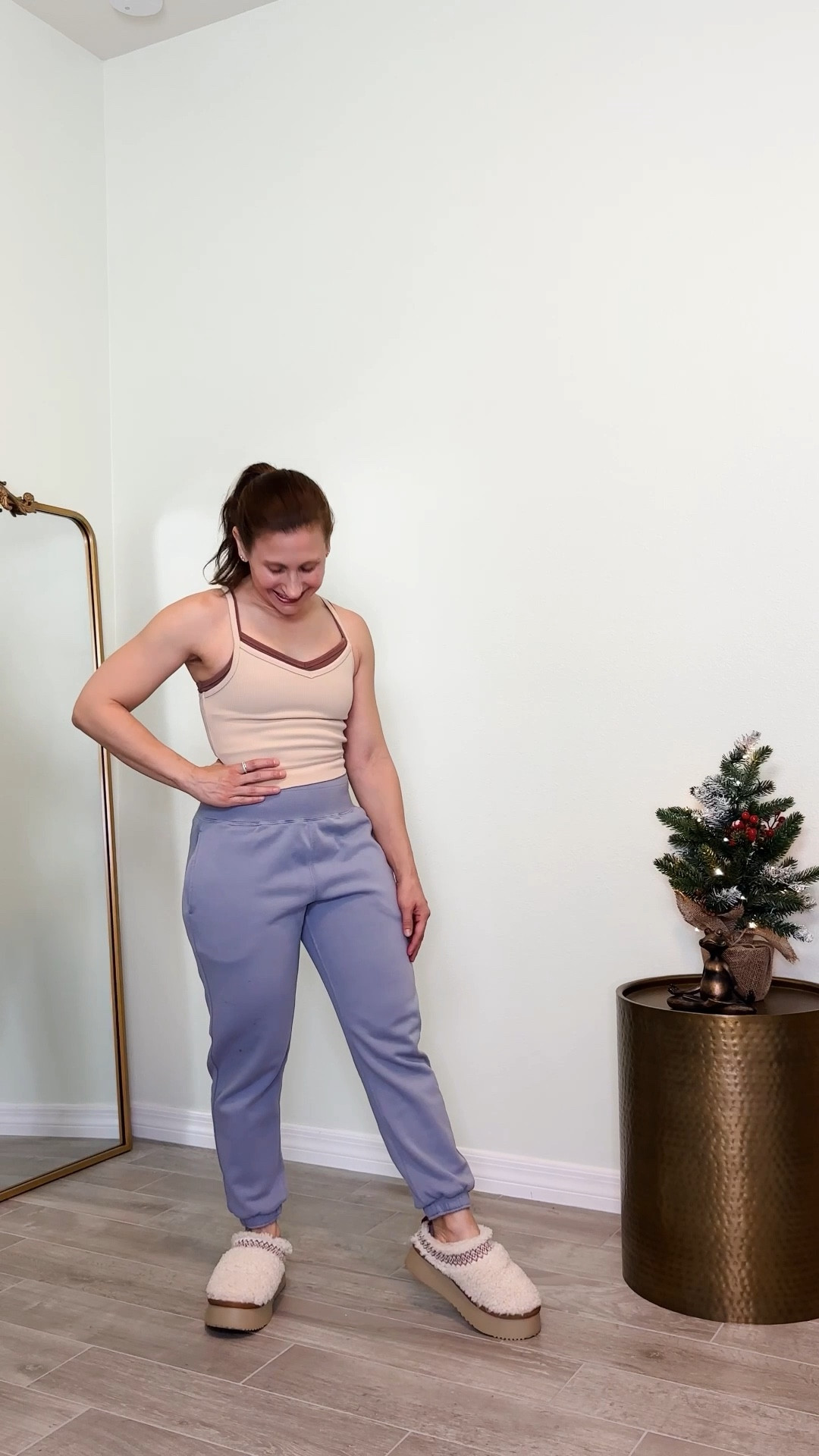 Petite sizing joggers from SUPESU:
Cubby Jogger: https://www.supesu.com/products/cubby-jogger?variant=45756504015063

#LTKPetite #LTKSaleAlert #LTKActive