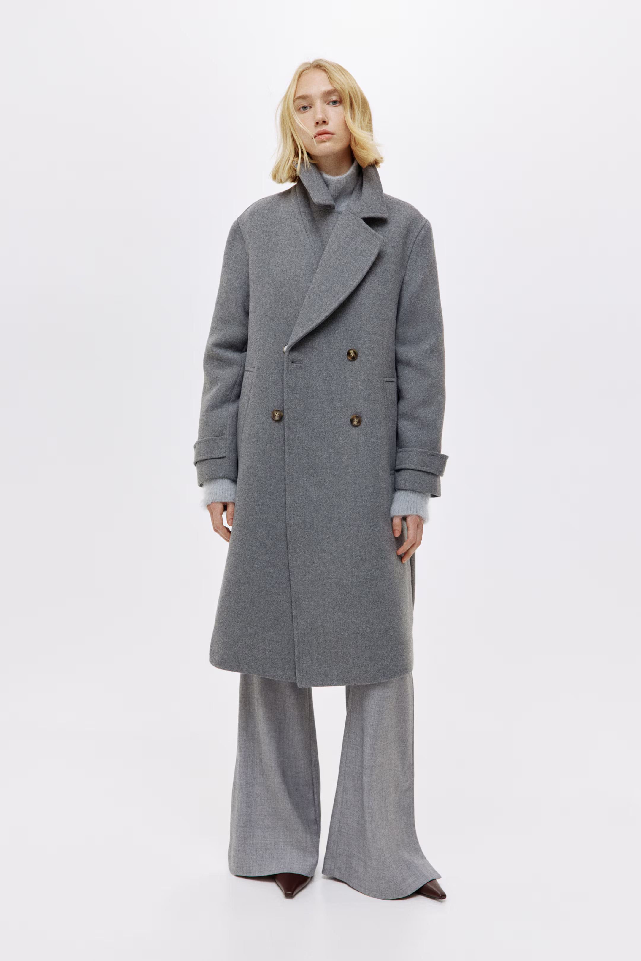 Double-breasted coat | H&M (UK, MY, IN, SG, PH, TW, HK)