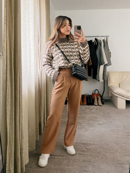 Cutest Madewell sweater with Abercrombie tailored brown pants and Everlane white sneakers!

Top: XXS/XS
Bottoms: 00/0
Shoes: 6

#fall
#fallfashion
#fallstyle
#falloutfits
#winterfashion
#winteroutfit
#madewell
#madewellsweater
#abercrombie
#tailoredpants
#everlane
#whitesneakers

#LTKstyletip #LTKSeasonal #LTKworkwear