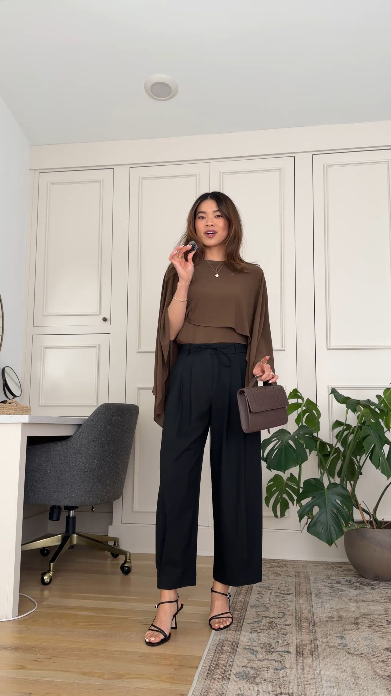 Sizing info:
•Brown top size XS 
•Black cropped pants size 2XS in Black 

petite fashion, get dressed with me, outfit inspiration, ootd, nashville outfit, Nashville influencer, petite style, vacation style, casual outfits, mom style, petite pants, spring outfits, spring outfit info, spring pants, spring outfit idea, spring top, spring bag, spring tank, spring shoes, summer pants, petite pants, cropped pants, aritzia pants, cape top 

 @Aritzia 

#LTKootd #LTKPetite #LTKSeasonal