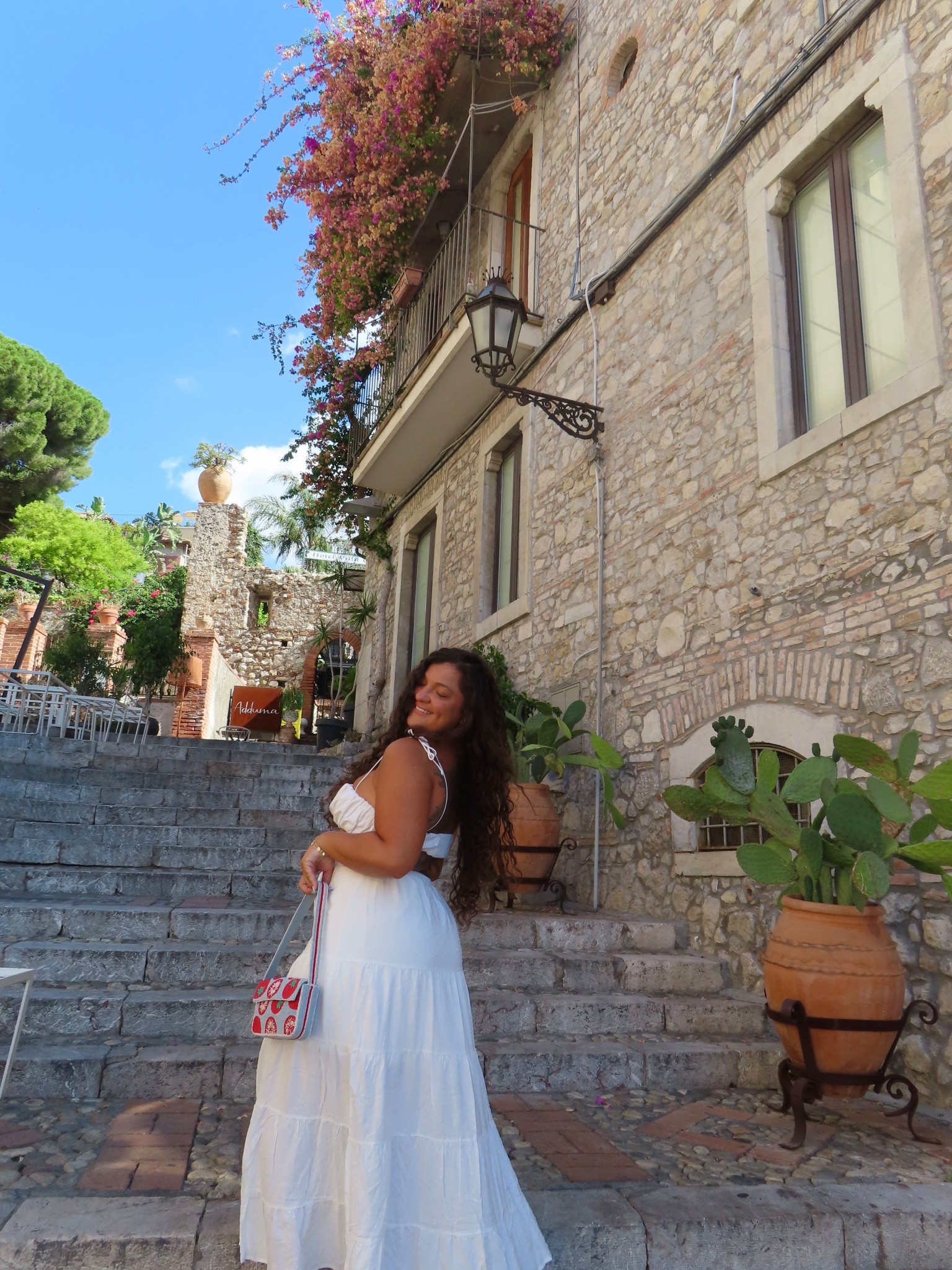 Sicily fit 🤍

Top is Zara from two years ago; skirt can be worn with any white crop!

#LTKTravel