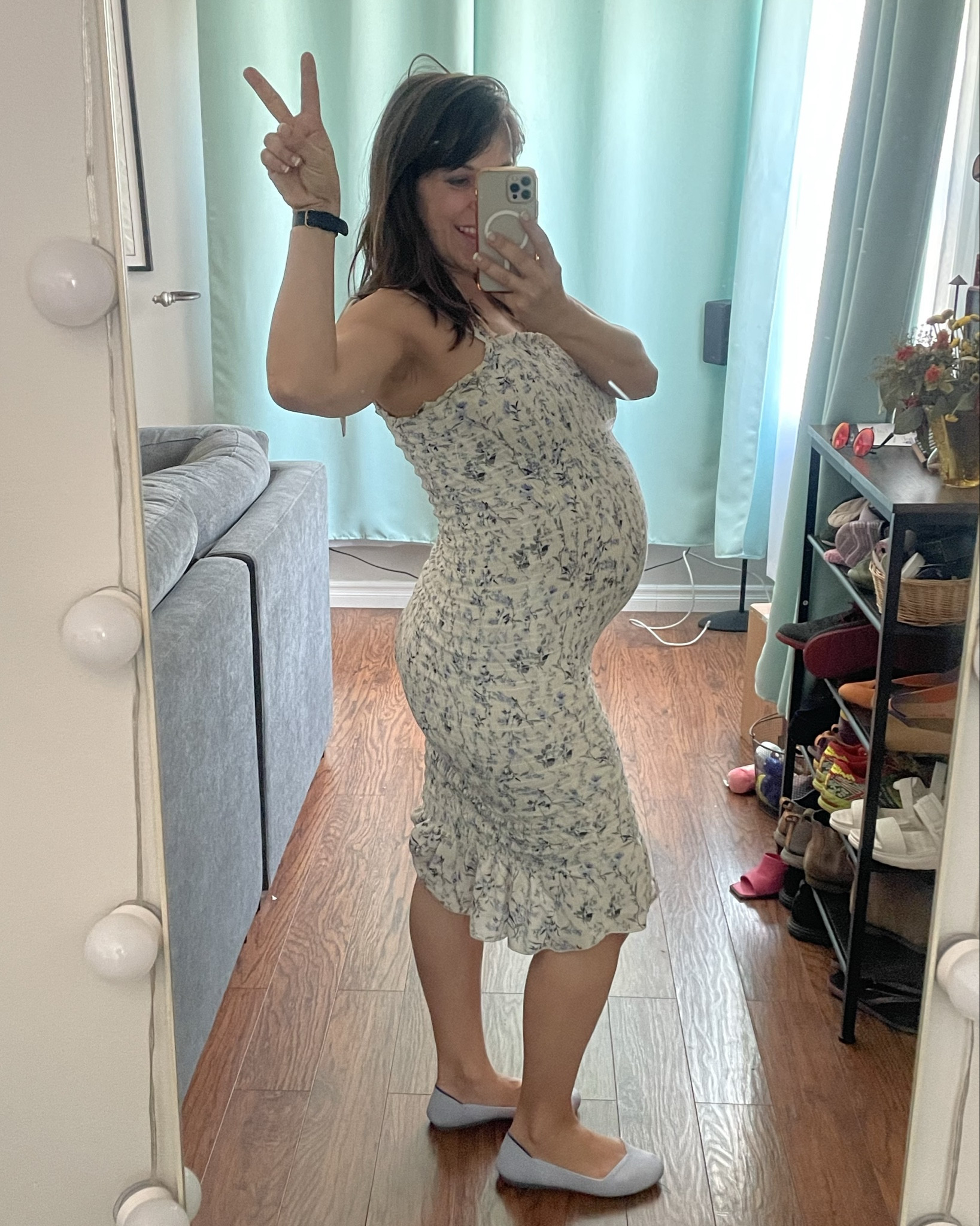 Pump friendly dresses 
This one of from PinkBlush maternity that is having a huge sale and Lu king some of my favorites 75% off on many items plus use code PRICEDROP to get extra 20% off 

#LTKFindsUnder50 #LTKSaleAlert #LTKBump
