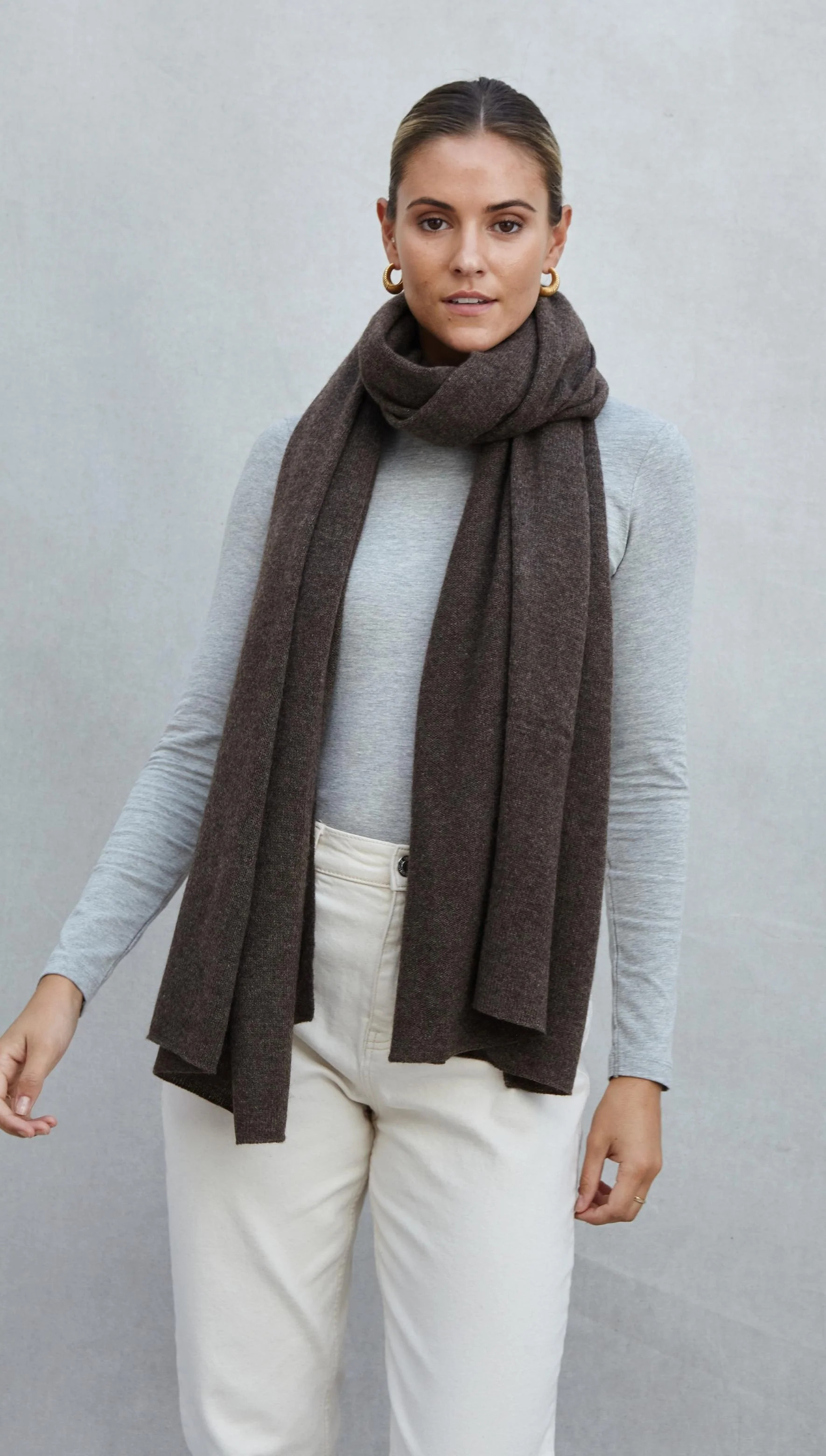 CASHMERE TRAVEL WRAP - BARK | Charli