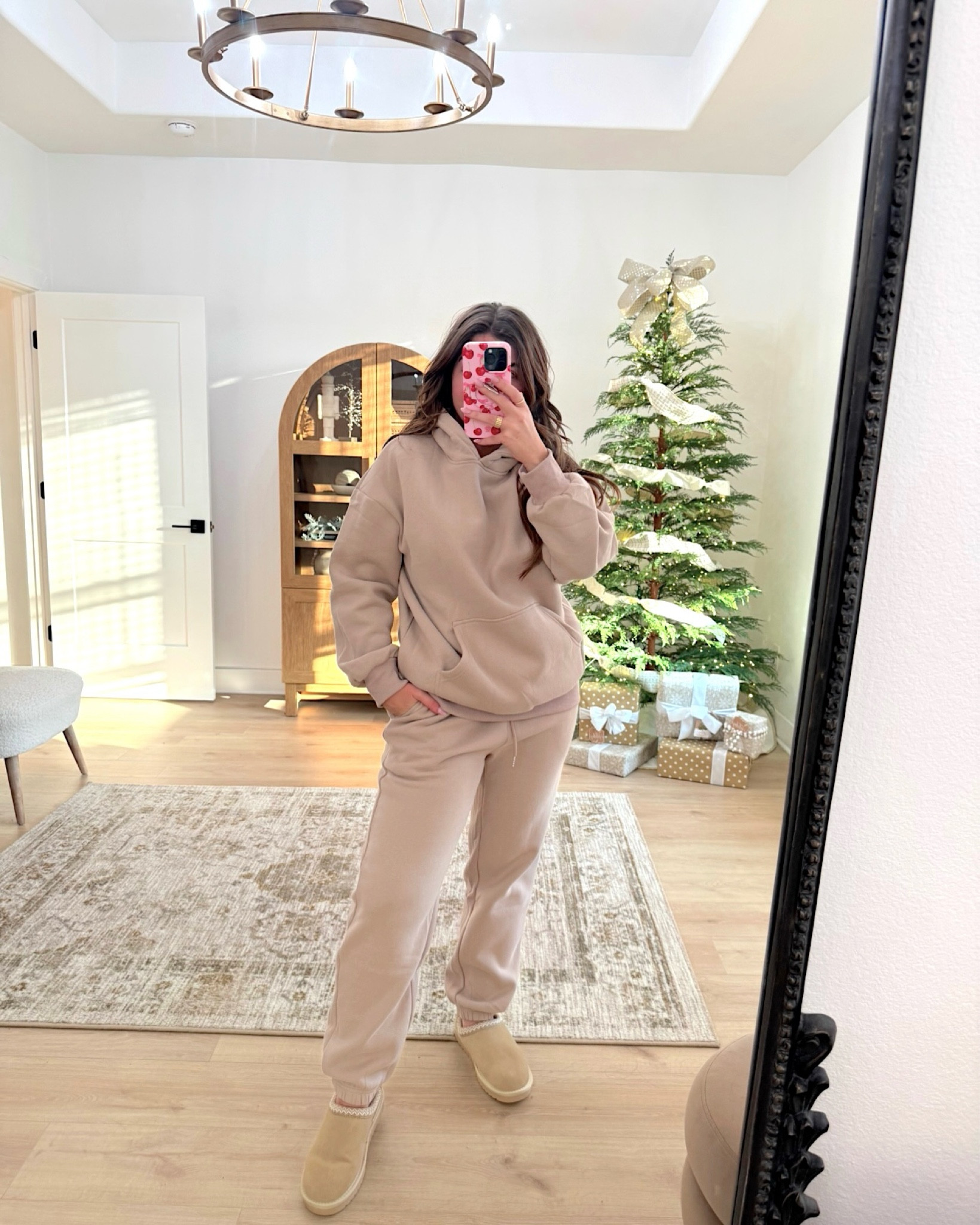 2 piece sweatsuit Black Friday deal at Amazon 🖤

2 piece sweatsuit, 2 piece set, Black Friday, Black Friday sale, Amazon Black Friday deals, Amazon Black Friday sale, Amazon, Amazon sale, Amazon deals, Madison Payne 

#LTKSeasonal #LTKSaleAlert #LTKStyleTip