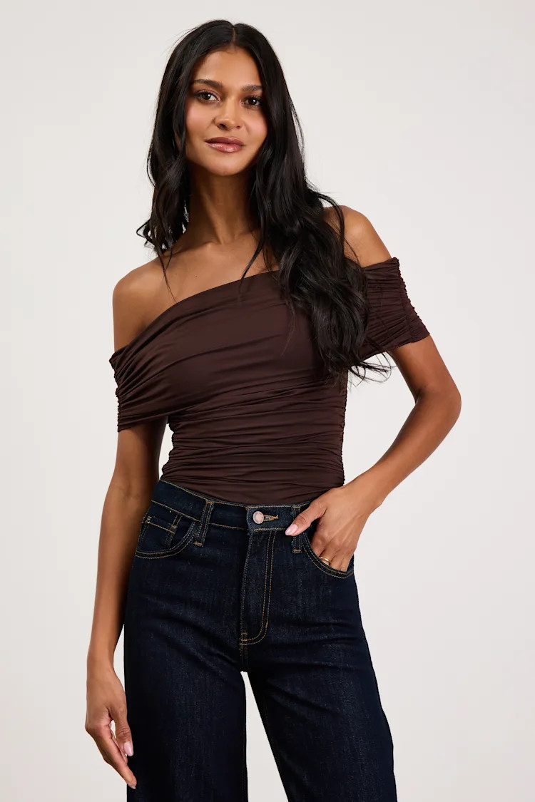 Jarena Dark Brown Ruched Off-the-Shoulder Top | Lulus