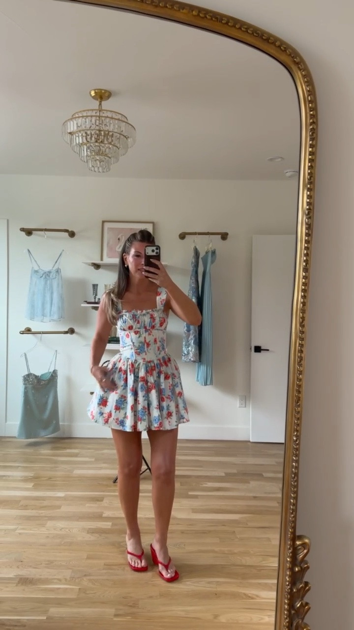 white floral mini graduation dress, baby shower bridal shower 

Electric picks code: emerson20
divi: emerson15

i did my normal size 2

graduation 
summer events
baby shower 
corset dress
mini dress
floral 
white dress

#LTKParties

#LTKootd #LTKgrwm