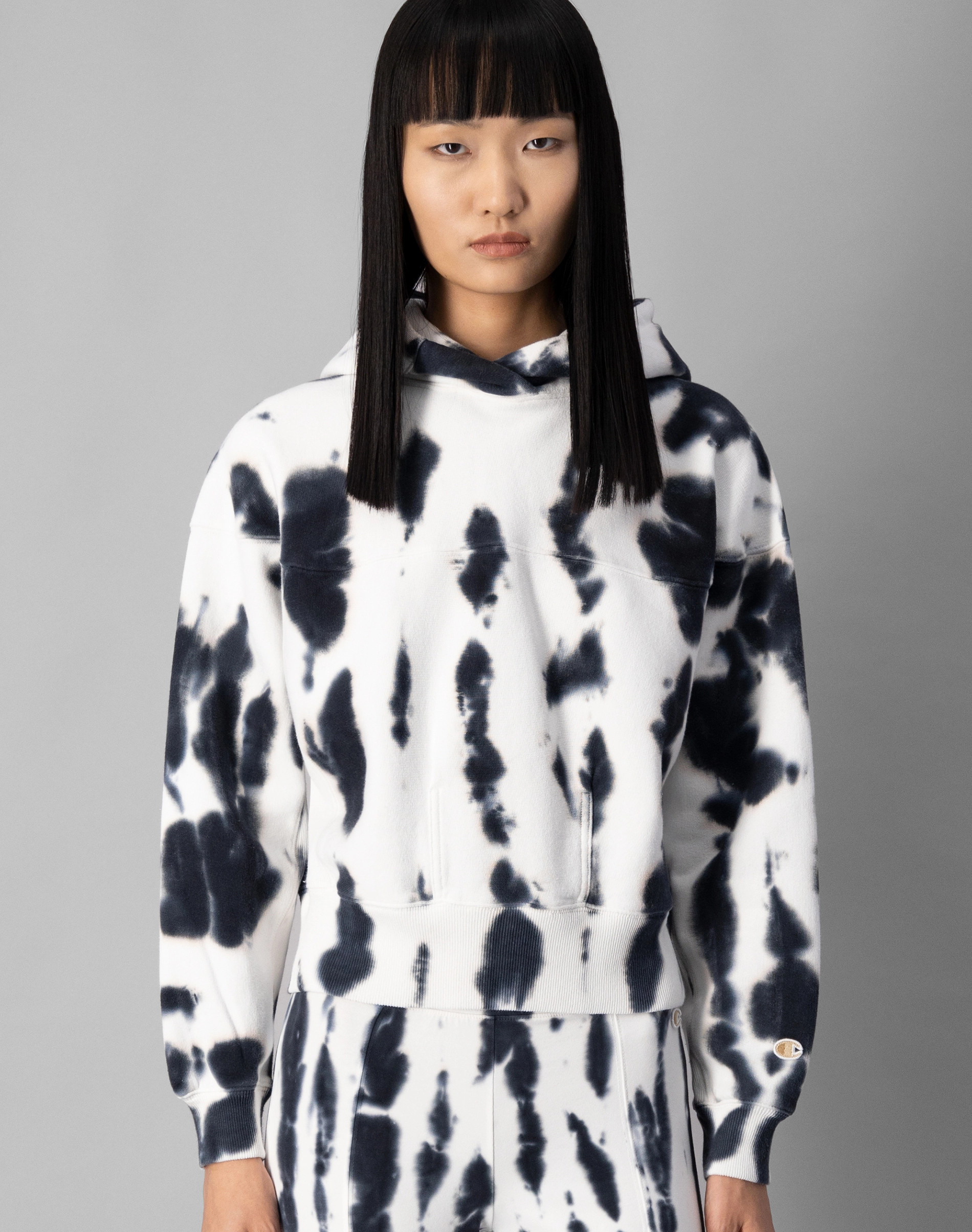 Reverse Weave Tailored Cropped Hoodie, Tie-Dye Effect | ChampionUSA.com (Hanesbrands Inc.)