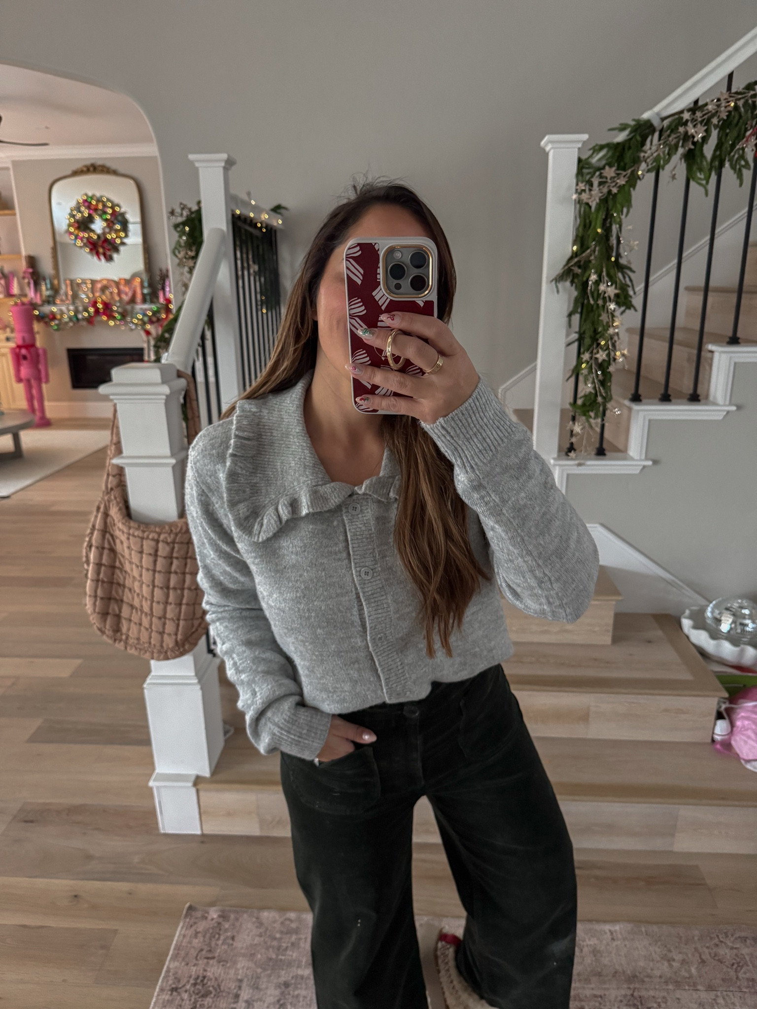 Ruffle cardigan sweater 🎀 truly perfection! Use code AURELIE30

#LTKHoliday #LTKFindsUnder100 #LTKSeasonal