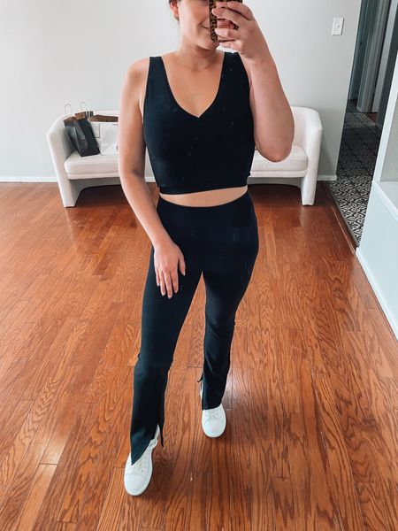 Wearing a size medium in this Fabletics set! Paired it with my favorite Alexander McQueen sneakers that run TTS. 

Black leggings outfit - flair leggings - postpartum outfits - wfh work from home - running errands loungewear - lounge sets - designer sneakers - designer gift guide - fitness gift guide - comfy travel outfits - sneaker dupes - save or splurge - look for less

#LTKshoecrush #LTKfitness #LTKGiftGuide