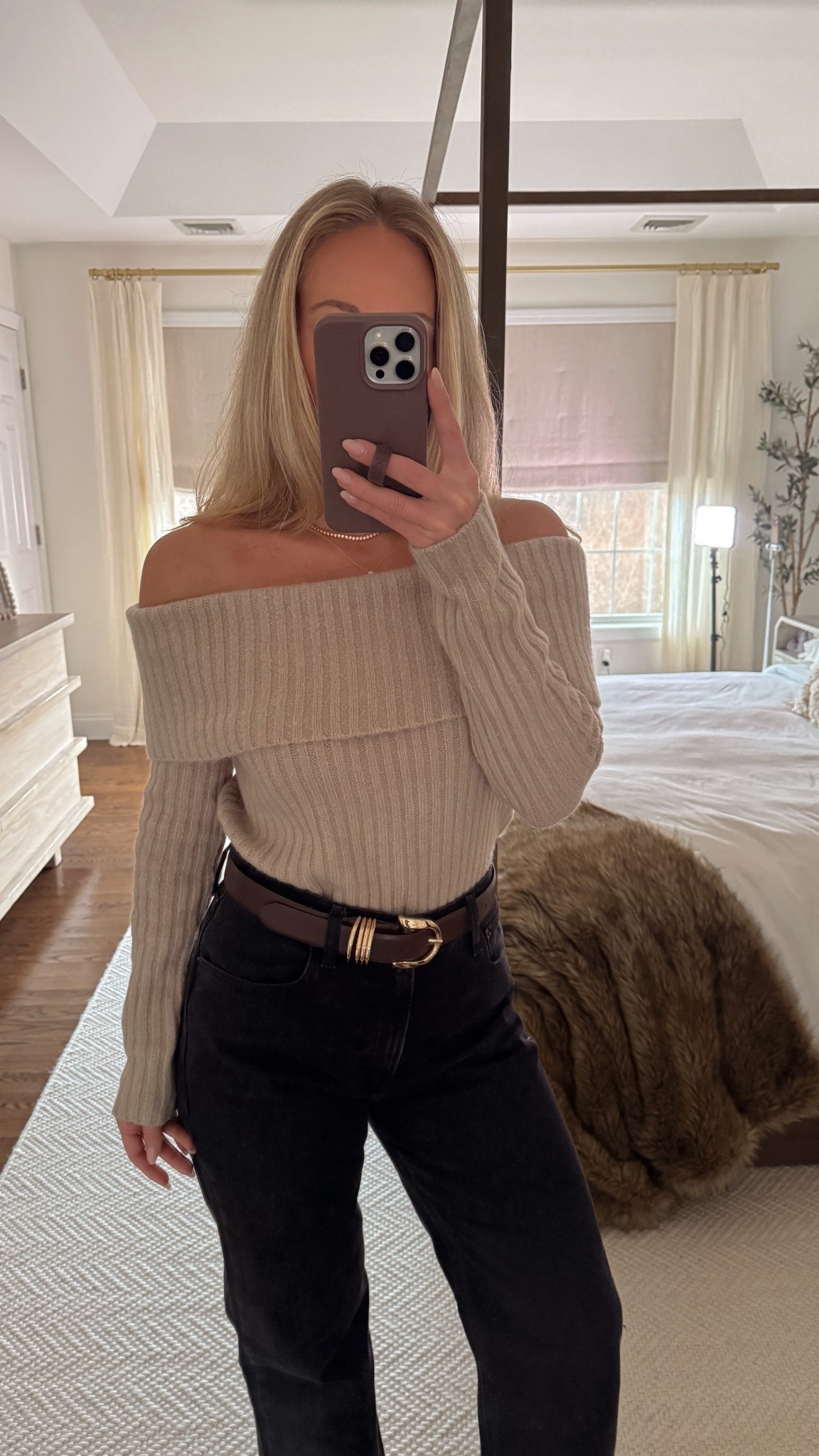 Extra 15% off Abercrombie Cyber Sale with code CYBERAF! 🎁 wearing size small and off shoulder rib sweater, and size 26 in high-rise 90s loose Abercrombie, Jean

#LTKHoliday #LTKCyberWeek #LTKGiftGuide