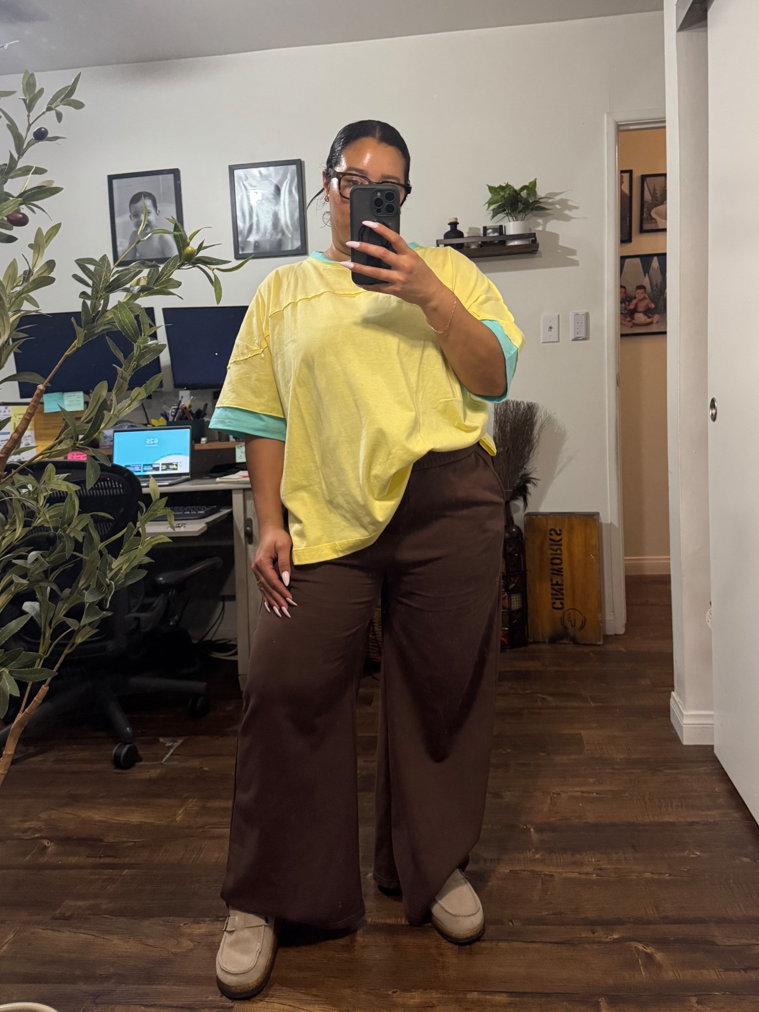 Easy outfit I’m wearing as a wfh mom and for school drop offs. It’s a hot day here in Los Angeles so I want to make sure I feel comfortable and cool. 

Shirt - large / runs big / oversized fit/ super comfy 
Pants - large / from a matching set/ super comfy and tummy friendly 
Clogs- 8.5/ tts 

WFH outfit 
Mom outfit 
Spring outfit 
Midsize outfit 
Curvy fashion 
Oversized shirt 
Pants 
Travel outfit 
Casual outfit 
Amazon outfit 


#LTKootd #LTKMidsize #LTKmomlife