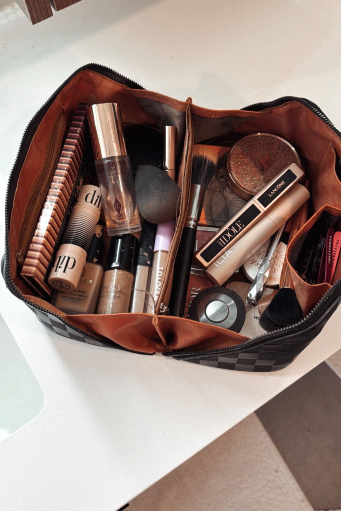 My travel makeup bag is on Amazon Prime Day for $16!!! 


#LTKTravel #LTKBeauty #LTKSaleAlert