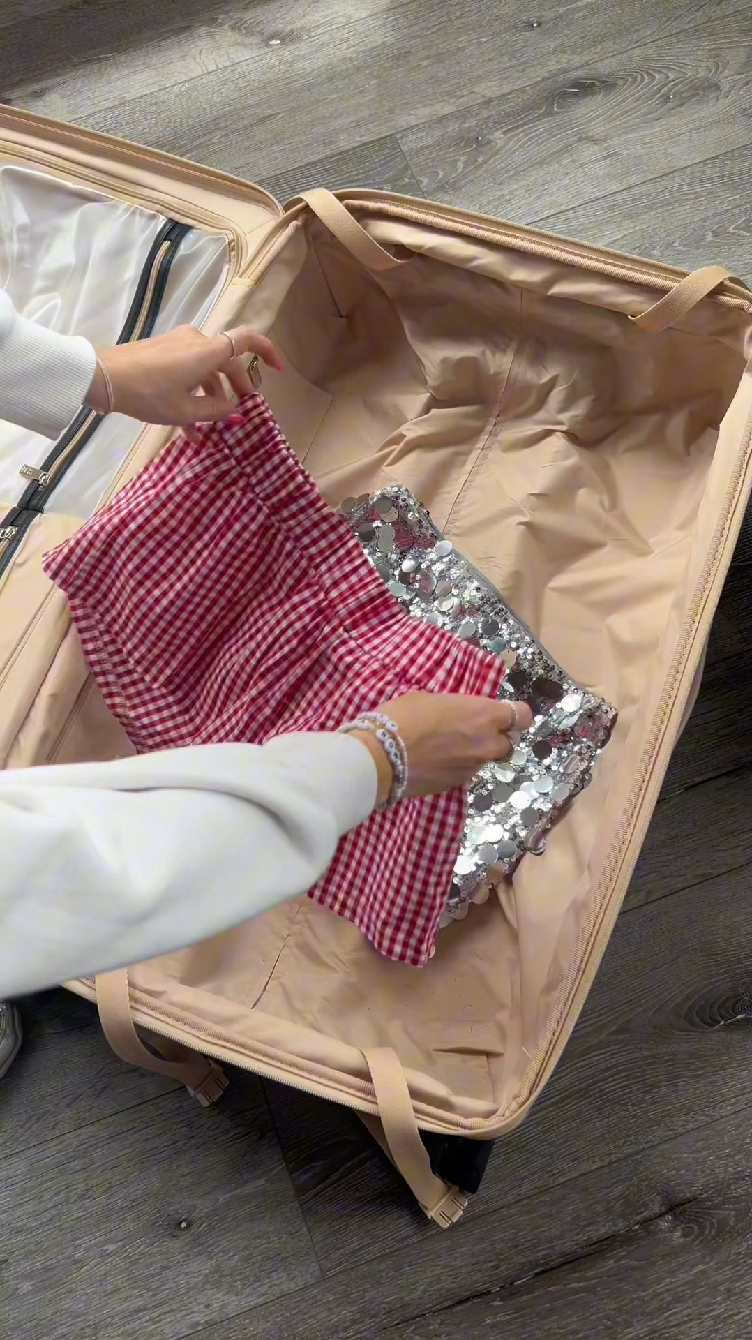 Overpacking to see Taylor swift in Portugal with the girls!

Pack with me, girls trip, packing, packing videos, packing tips, packing hacks, packing for Europe, European summer, European summer packing, European summer outfits, summer outfits, summer outfit ideas, summer fashion, summer trends, summer accessories, summer shoes, matching luggage, luggage set, suitcases, beis, calpak, cosmetic bag, toiletry bag, makeup bag, camera accessories

#LTKswim #LTKVideo #LTKtravel