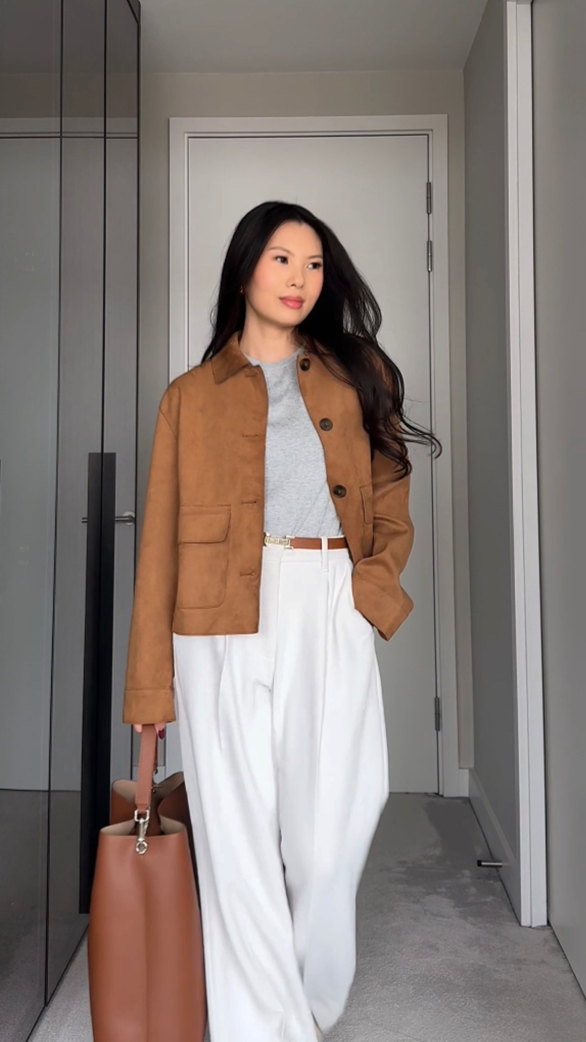 Suede jacket • XS
Knit short sleeve • XS
Belt • XS
Trousers • w23 short

#LTKworkwear #LTKautumn #LTKuk