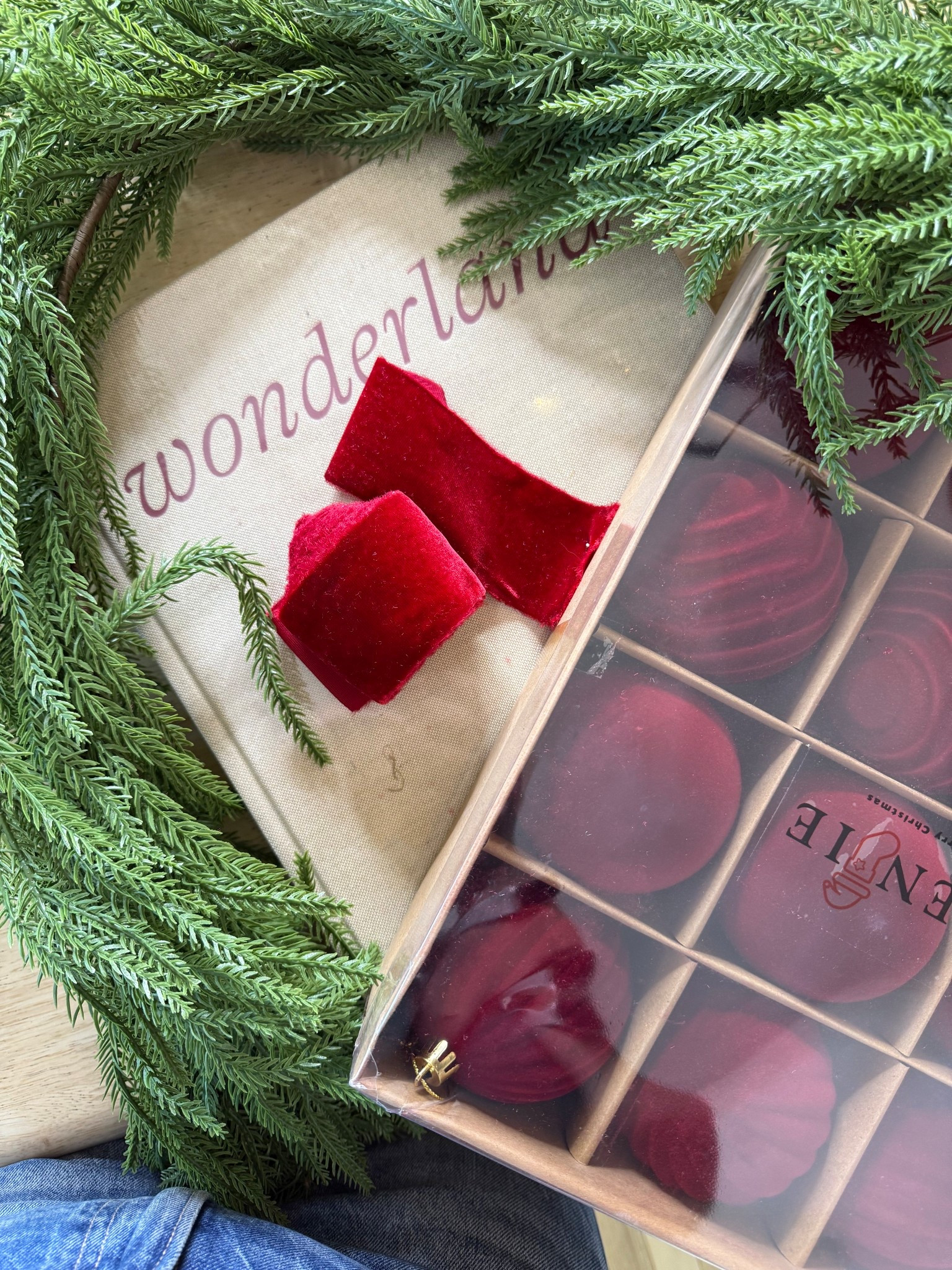 Affordable Amazon Canada Christmas Home Decor Finds 2025 | red, traditional, Ralph Lauren Christmas 


Home decor haul, affordable Christmas decorations 

#LTKHoliday #LTKSaleAlert #LTKSeasonal