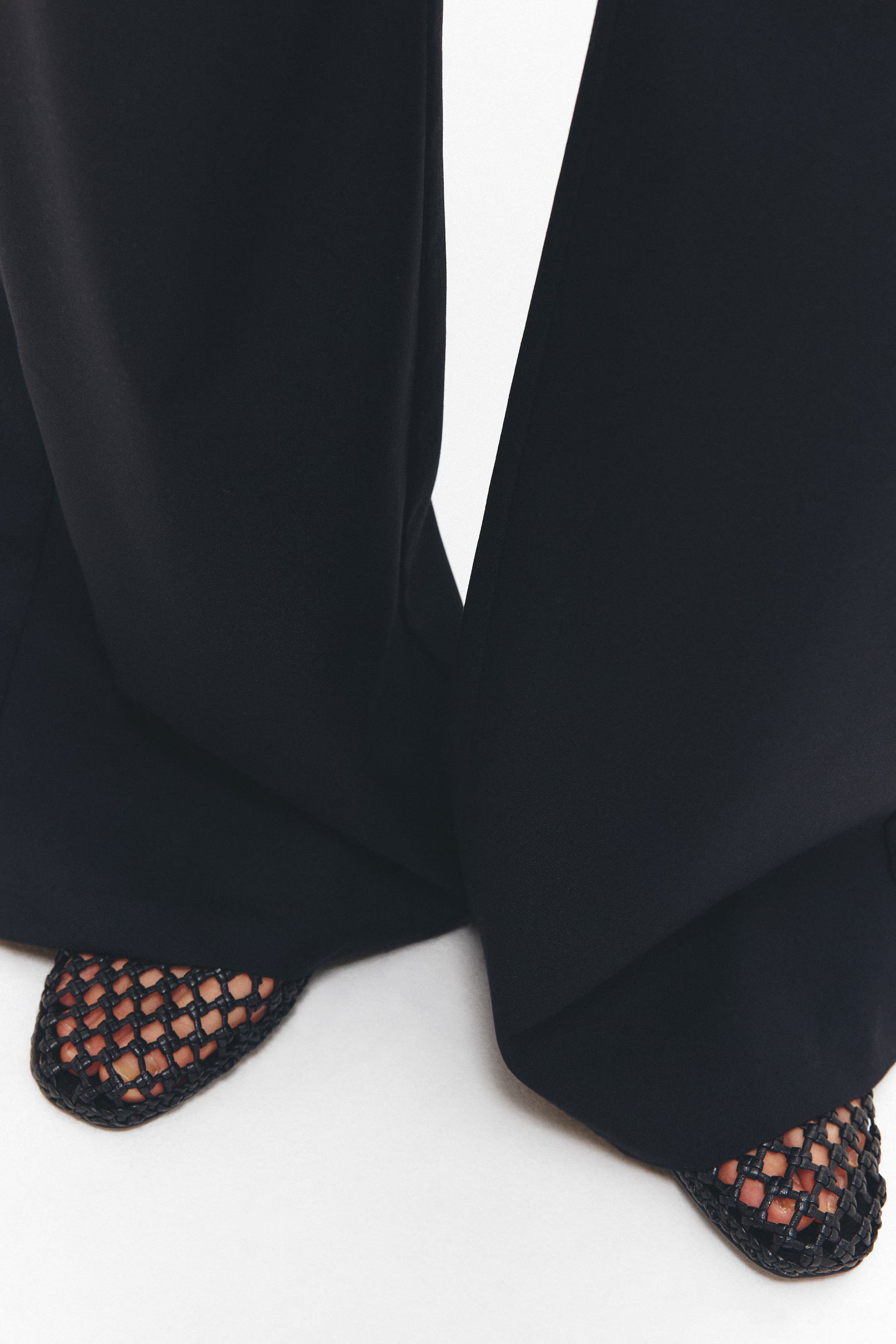 Twill Drawstring Pants | H&M (US + CA)