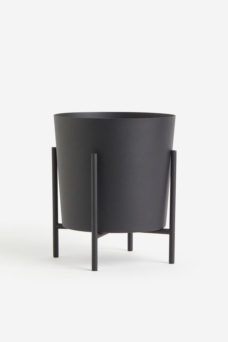 Large Plant Pot on Stand | H&M (US + CA)