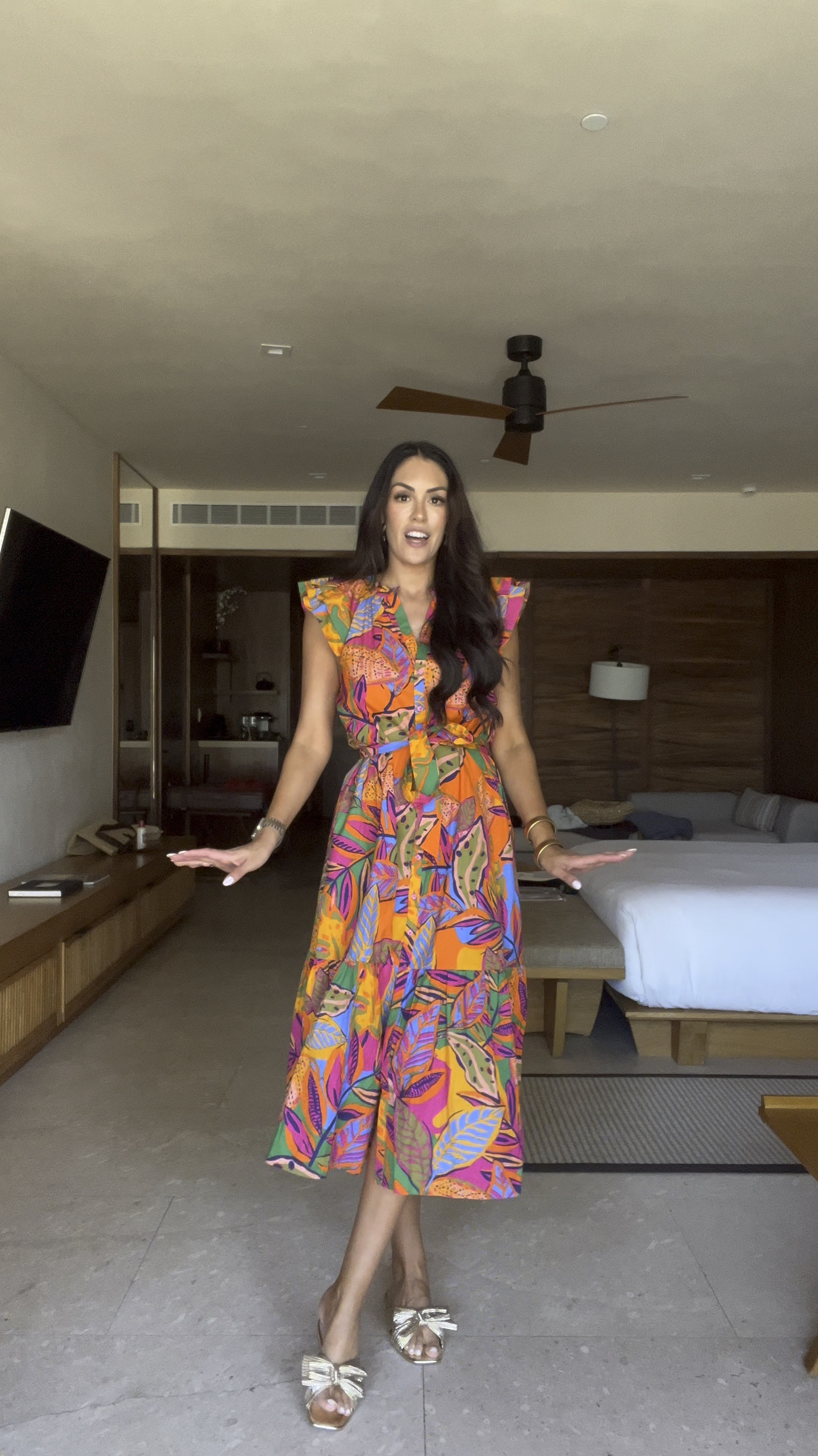 Small dress 

Margretr15 at checkout 