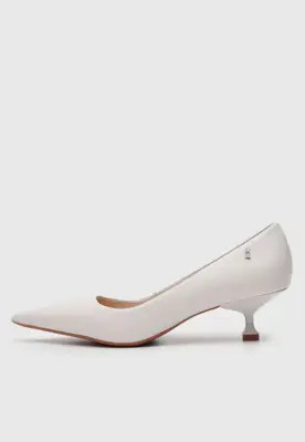 Scarpin Santa Lolla Liso Branco | Dafiti (BR)