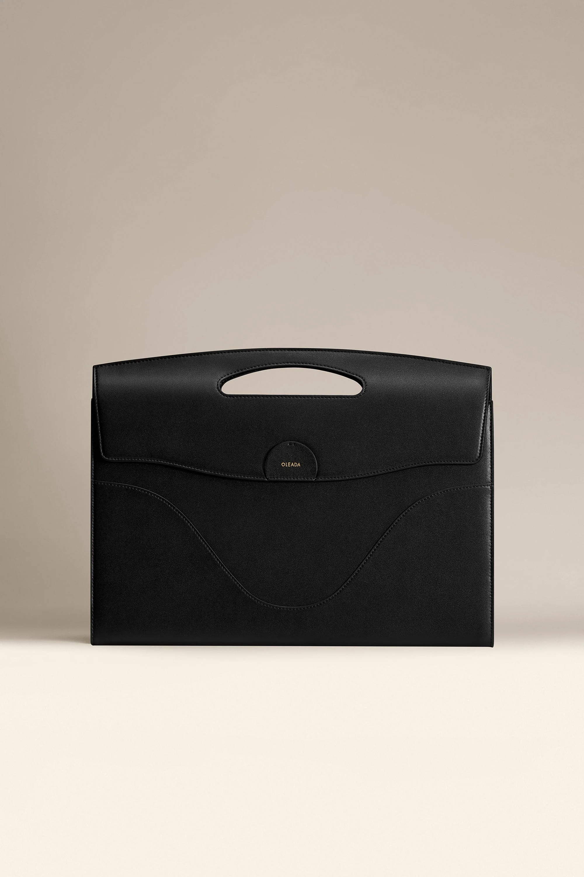 Shop Captain Sleeve Suite Plus - OLEADA: Unisex Leather Laptop Bag for Work | OLEADA