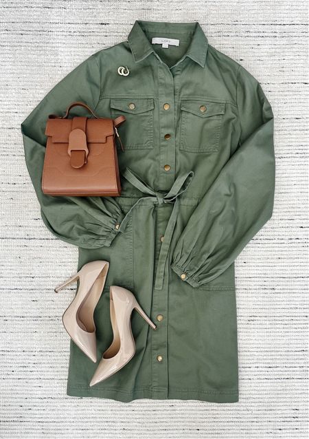 Spring smart casual workwear with green mini pocket shirtdress paired with pumps and accessories. I love the button closure because it makes it pumping friendly! Has pockets and a tie waist that’s super flattering. On sale for 40% off

#LTKSeasonal #LTKStyleTip