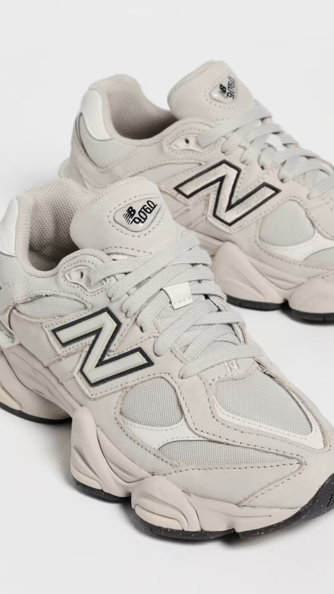 Sneaker of the Day: New Balance 9060. Perfect for everyday, running around and travel! Super comfy!!! #newbalance #sneaker #ltkshoecrush

#LTKTravel #LTKootd #LTKOver40