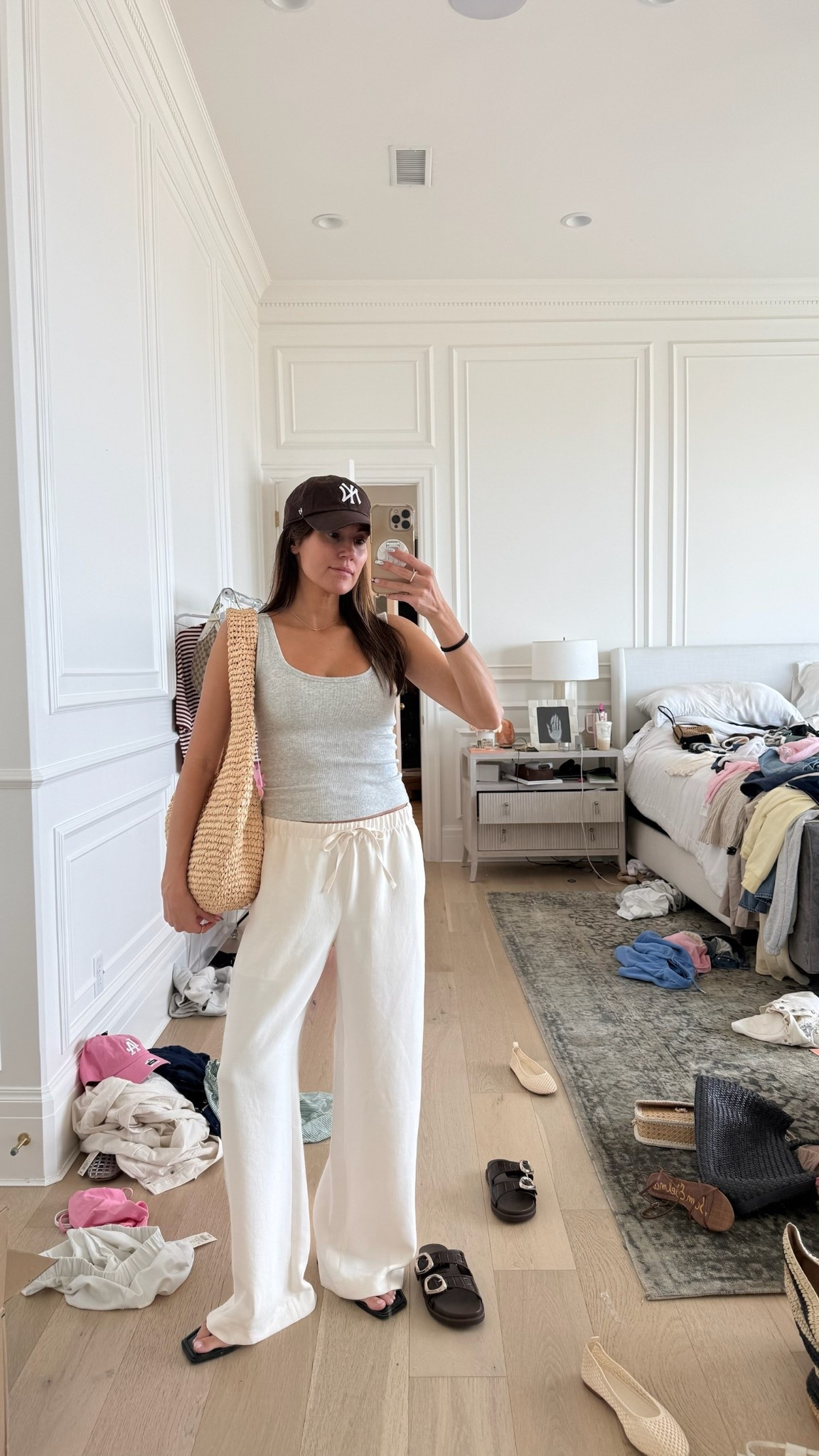 Beach vacation outfit 

@abercrombie ribbed tank
@aritzia pants 
@Target bag

#LTKspring #LTKootd #LTKdayinmylife