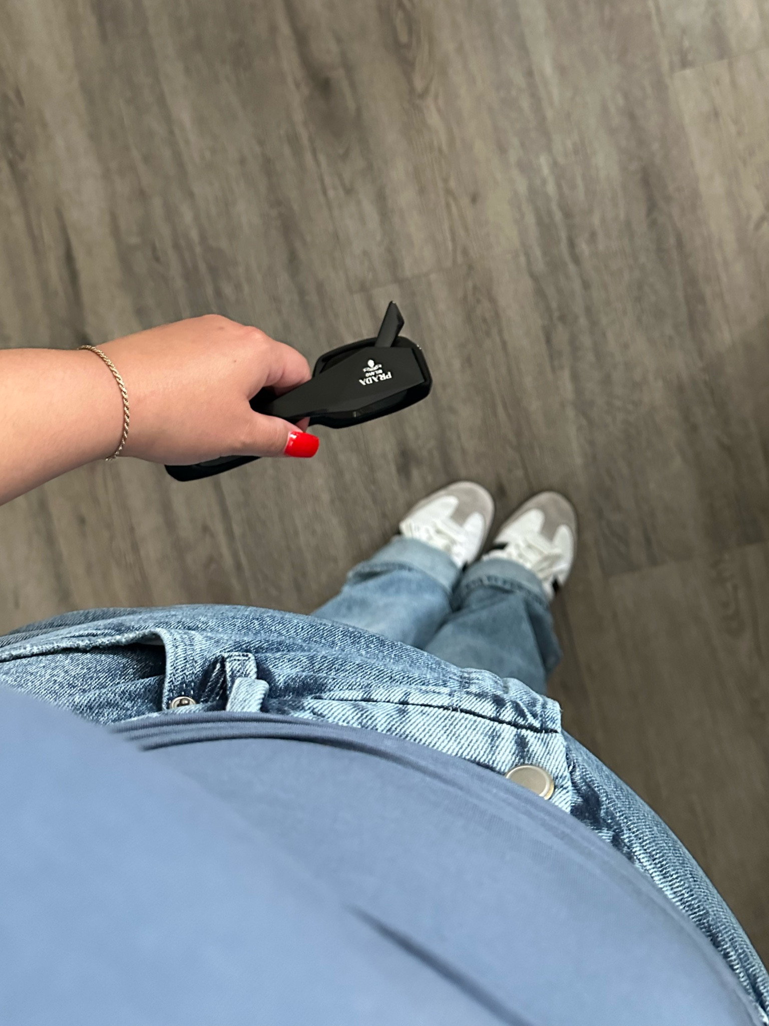 Sneakers & Sunglasses of the day 

#LTKshoecrush