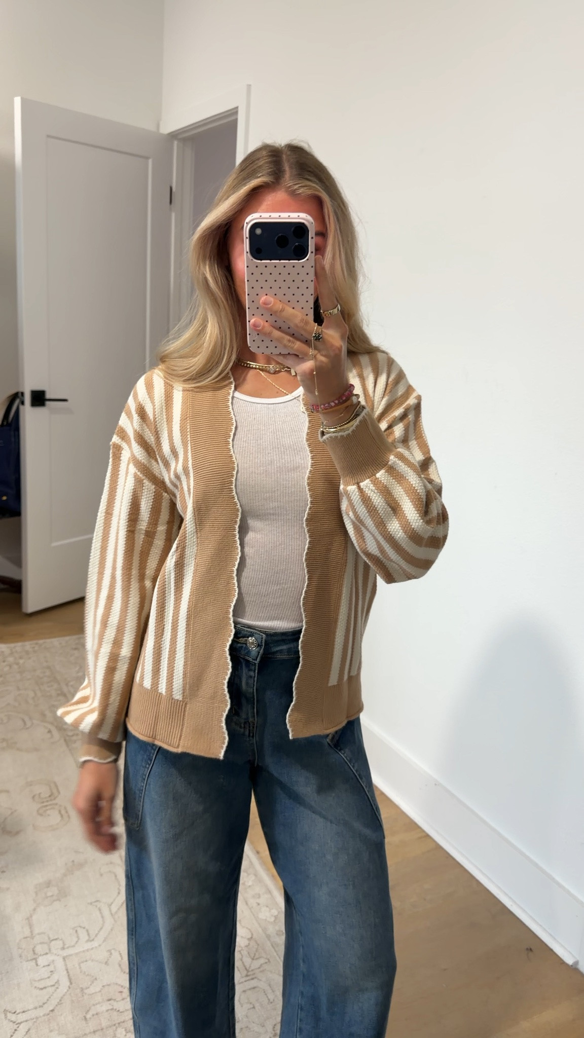 Amazon size small Women's Striped Cardigan Sweater Open Front Ruffle Long Sleeve
Scalloped trim, color block, lightweight knitwear, relaxed loose fit, for fall casual outfits
