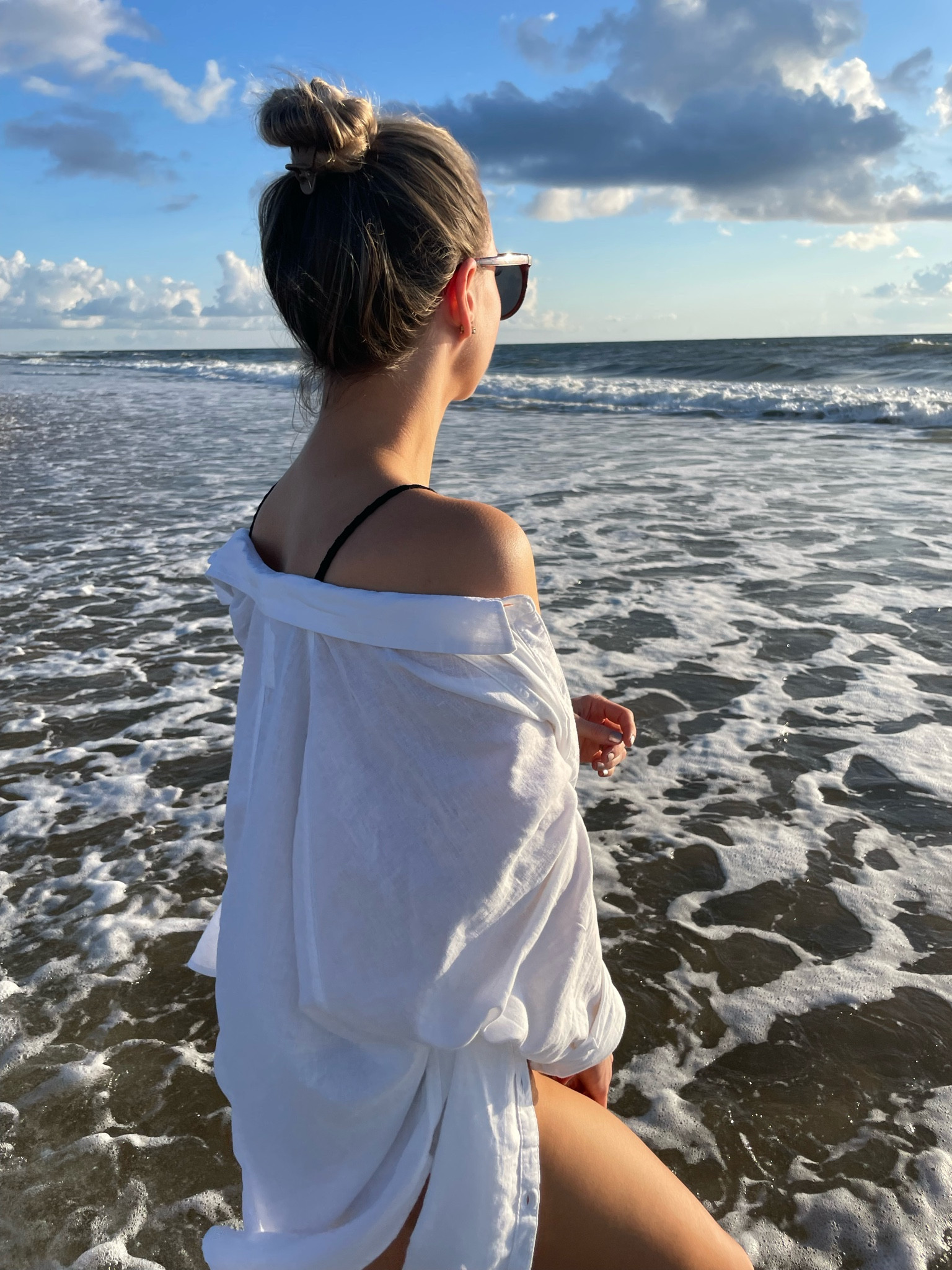 Another beach day, same favorite linen shirt 🫶🏼

#LTKSeasonal #LTKTravel #LTKSaleAlert