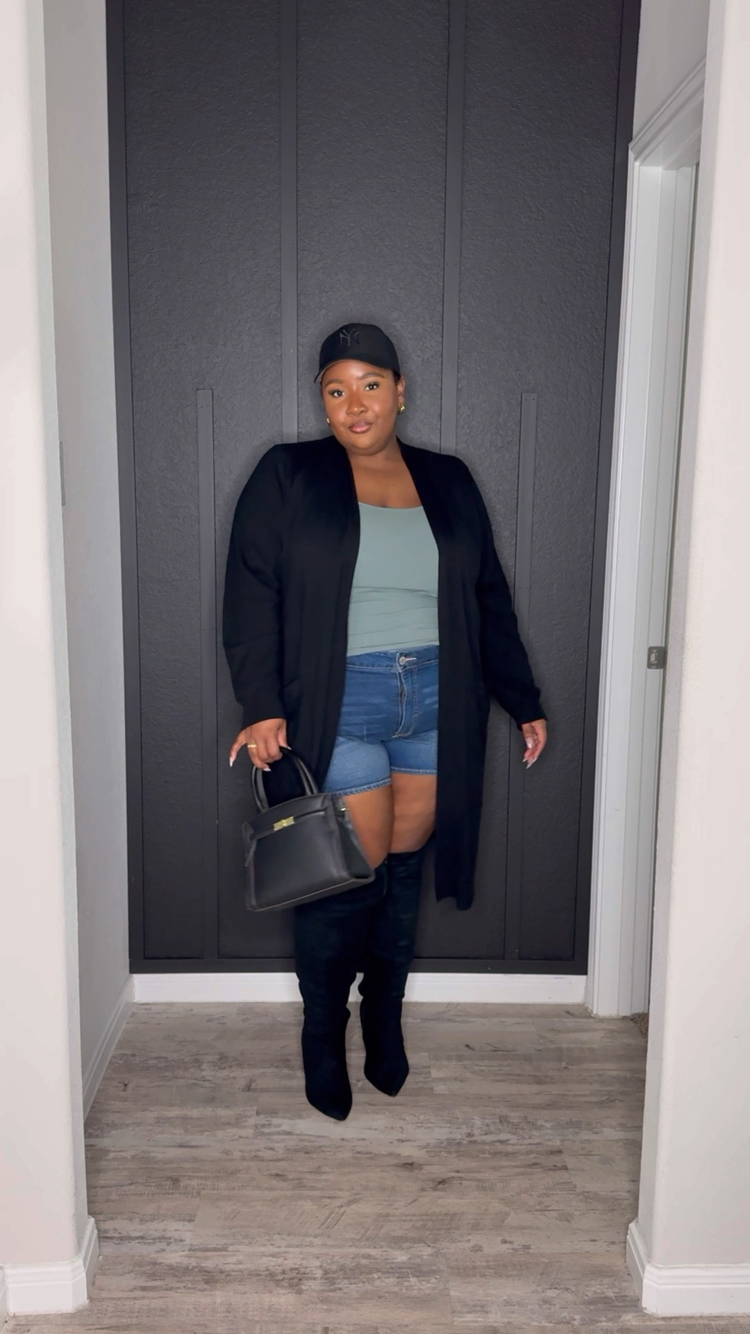 Plus size fall transitional outfit idea!

Plus size denim shorts. Plus size cardigan. Bodysuits. Tops. Women’s fashion. Wide width over the knee boots.

#LTKStyleTip #LTKSeasonal #LTKPlusSize
