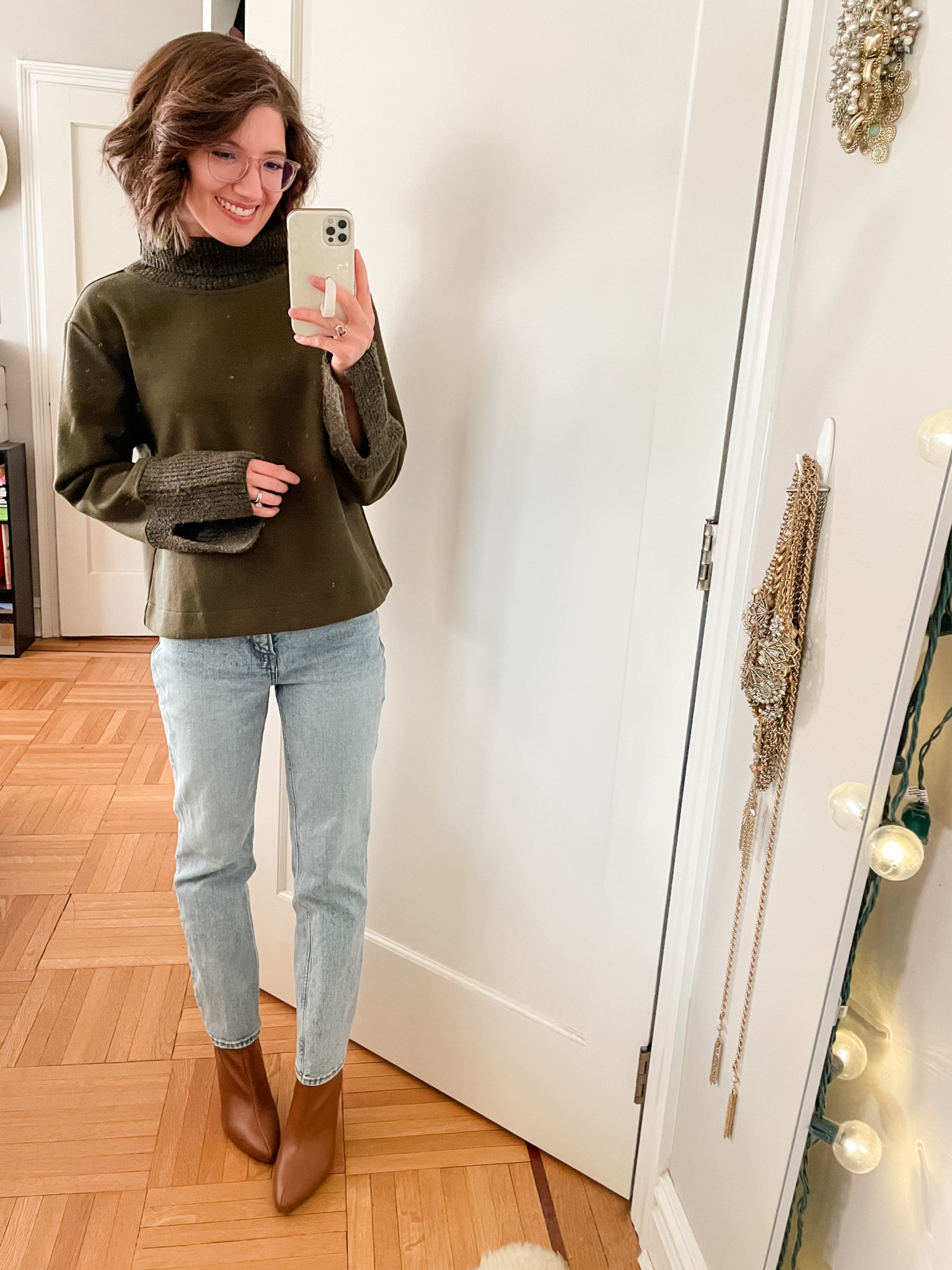 Sweater: TTS
Jeans: TTS
Wedge booties: TTS

#LTKsalealert #LTKfindsunder100 #LTKstyletip