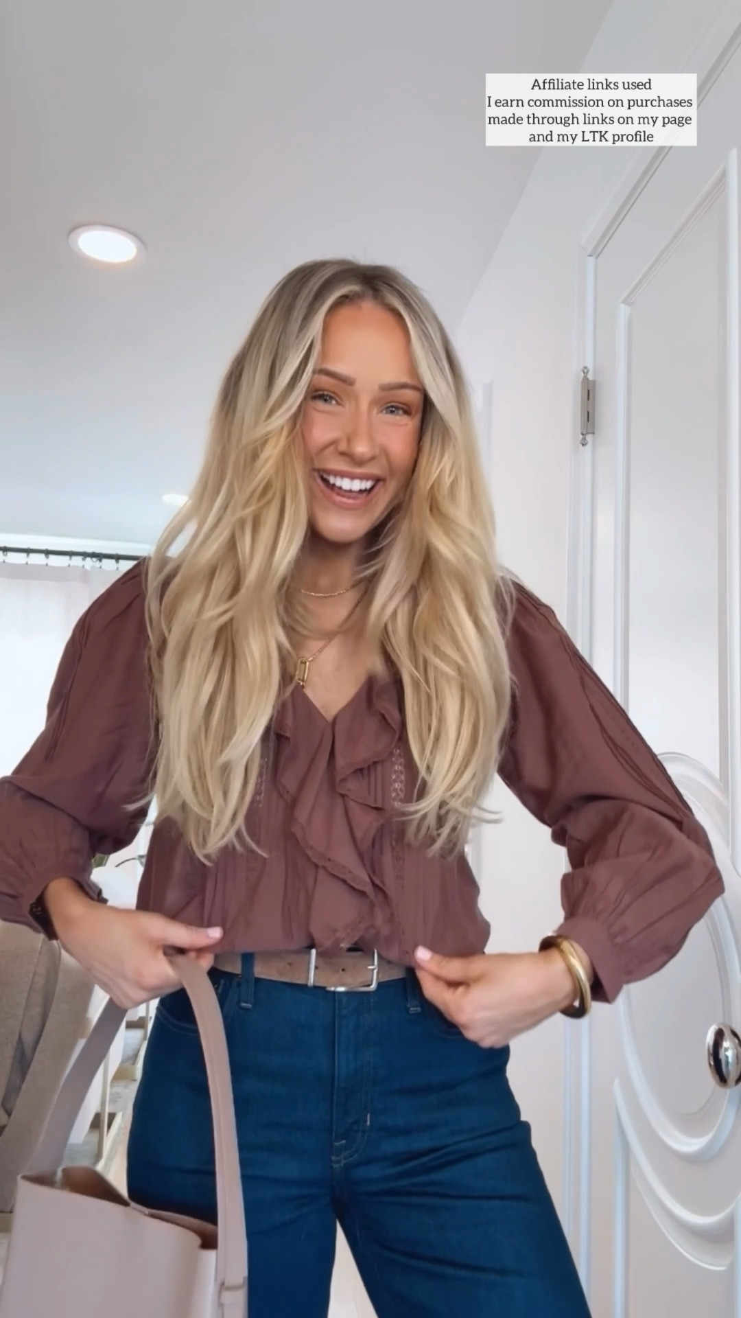 Cute top and jeans outfit spring 