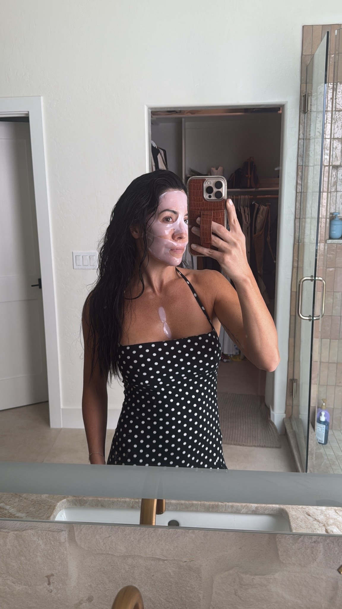 The details of tonight’s everything shower 
Medicube face mask
Amika hair mask 
Caress bodywash
Flamingo shaver
Amazon dress


#LTKselfcare #LTKHome #LTKBeauty