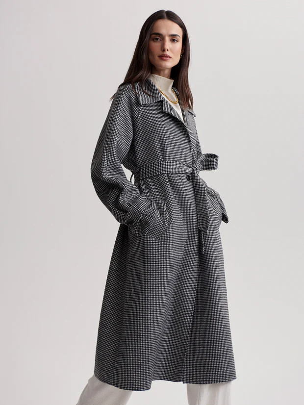 Fairbourn Belted Long CoatAdd a touch of elegance to your looks with the lightweight Fairbourn wo... | Varley US