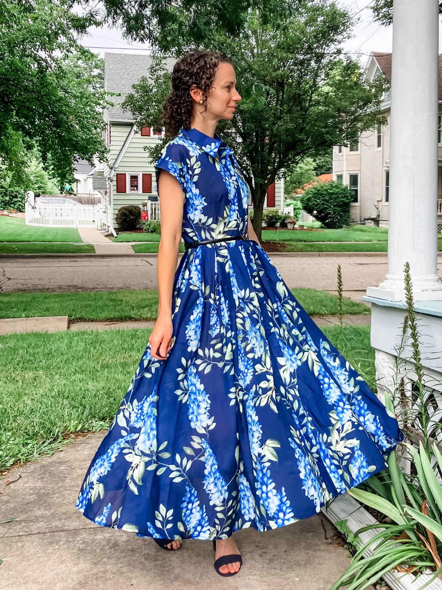 Modest floral dress for church. 
Church dress. Summer dress. Modest dress. Feminine style. 

#LTKStyleTip #LTKPetite #LTKOver40