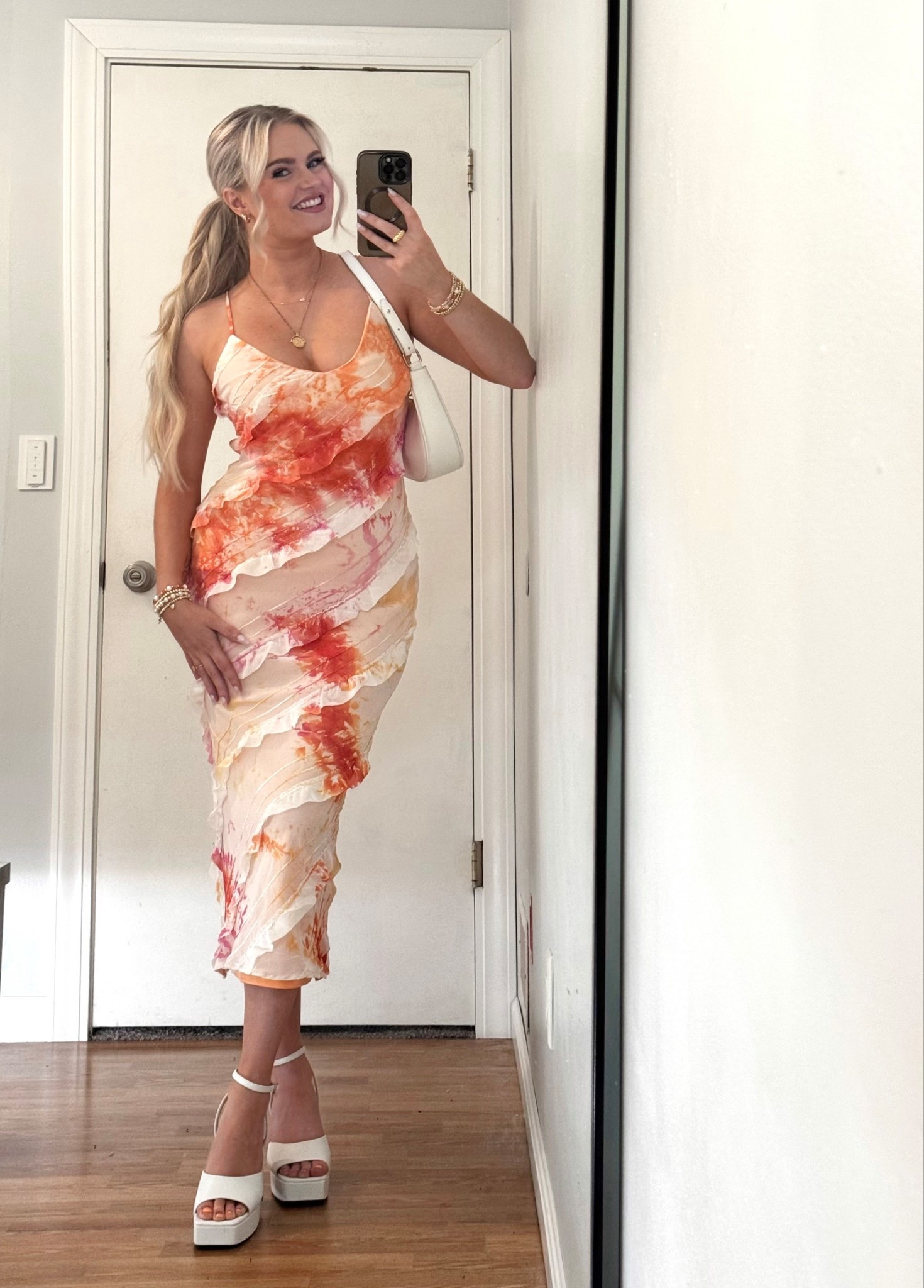 Summer wedding guest dress 🎀🍊🤍 Jewelry is from Coastal Boutique!

#wedding #summer #dress

#LTKSeasonal