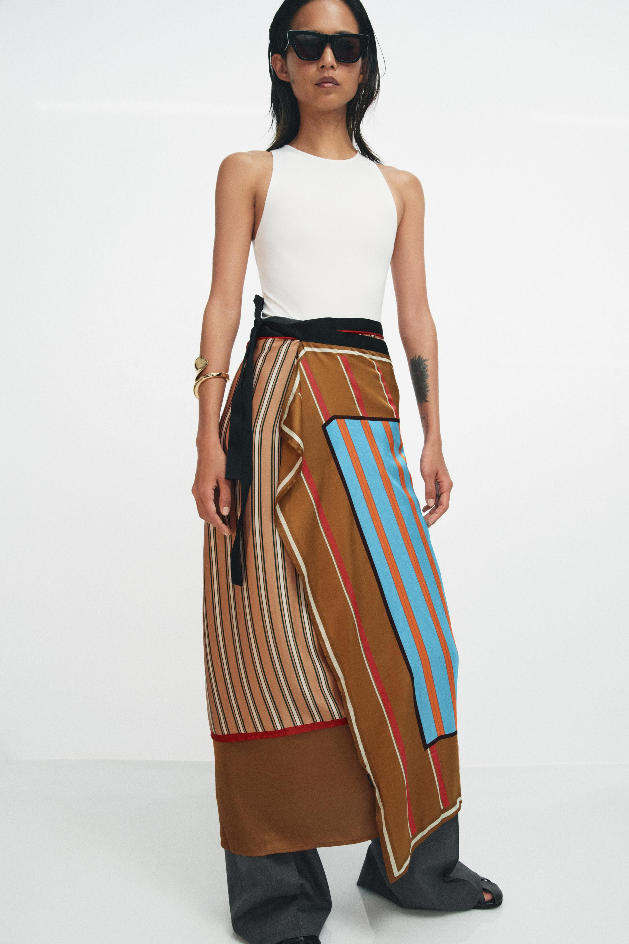STRIPED SCARF PAREO | Zara UK