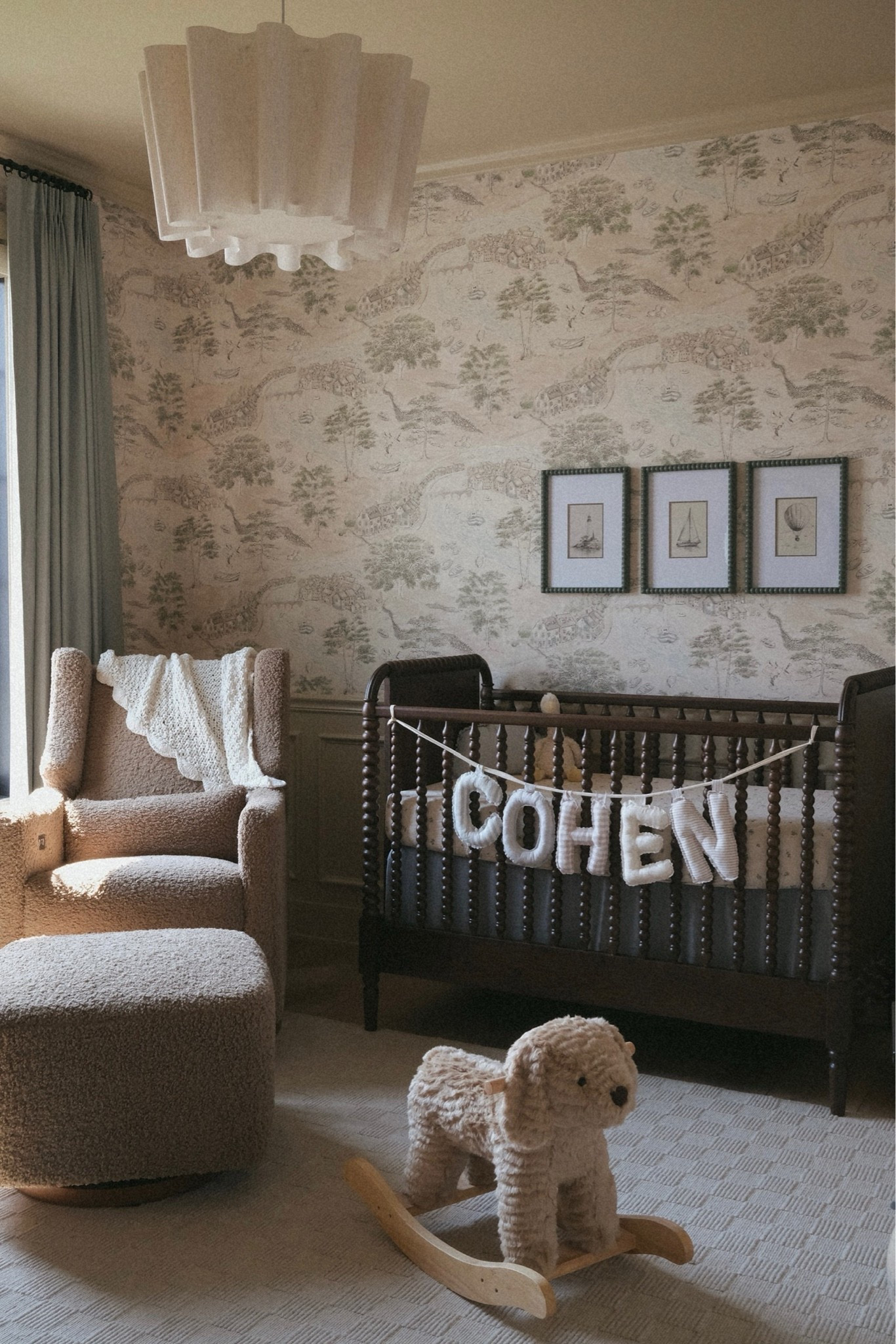Cohen’s nursery! #kathleenpost

Newborn baby, boy nursery, baby room

#LTKBaby #LTKHome #LTKmomlife