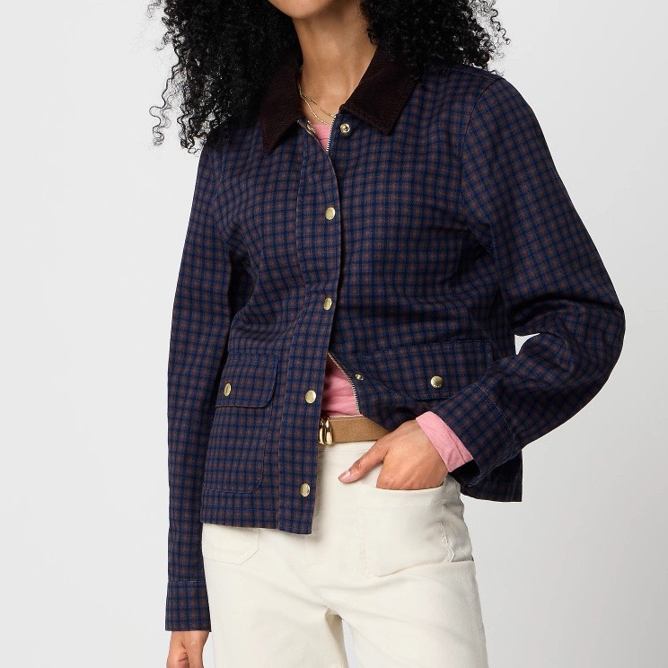Navy blue plaid barn jacket
Field jacket 
Chore coat 
Preppy fall outfit

#LTKSeasonal #LTKSaleAlert