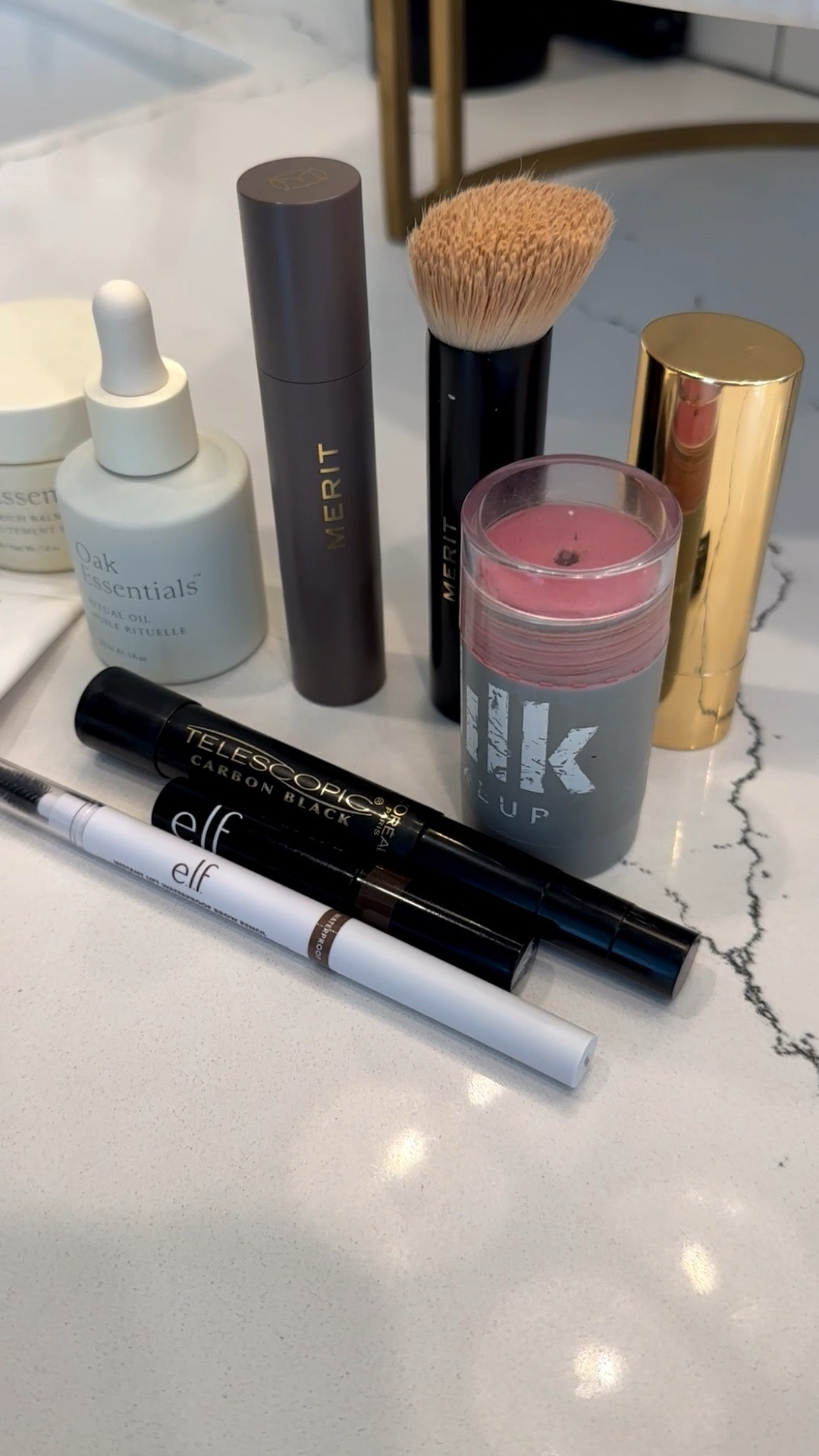 My quick 5-10 minute morning makeup routine includes Oak Essentials face oil, Supergoop sunscreen, Merit makeup essentials, Milk blush, Burt’s Bees lip  balm and E.l.f eyebrow makeup. Super simple and easy!

#LTKOver40 #LTKBeauty #LTKFindsUnder50