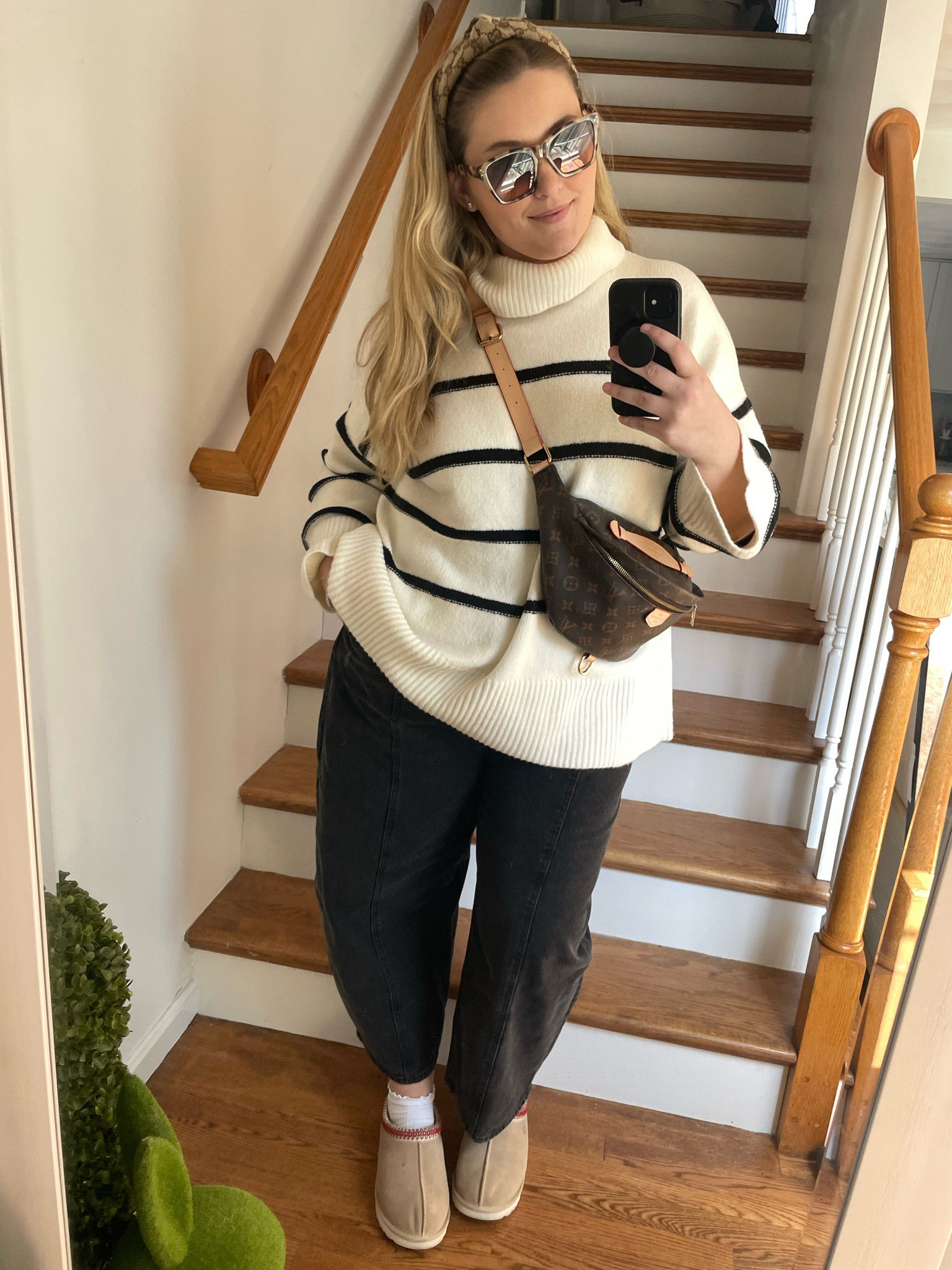 Barrel jeans are so comfortable. Highly reccomend these if your on a budget but want the FP vibe 

#LTKSeasonal #LTKMidsize #LTKSpringSale