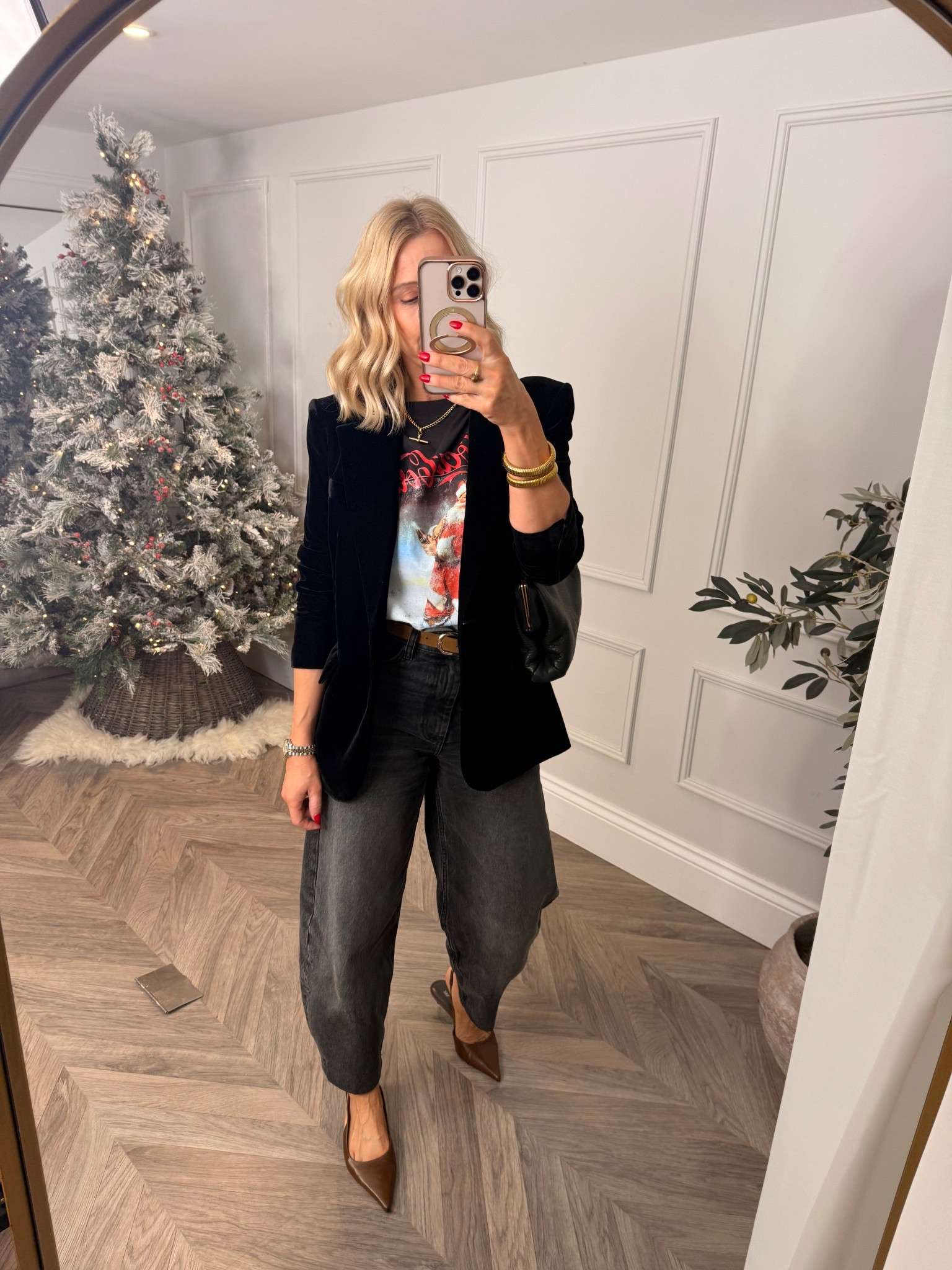 OOTD from me today! 

#LTKfestive #LTKstyletip #LTKwinter