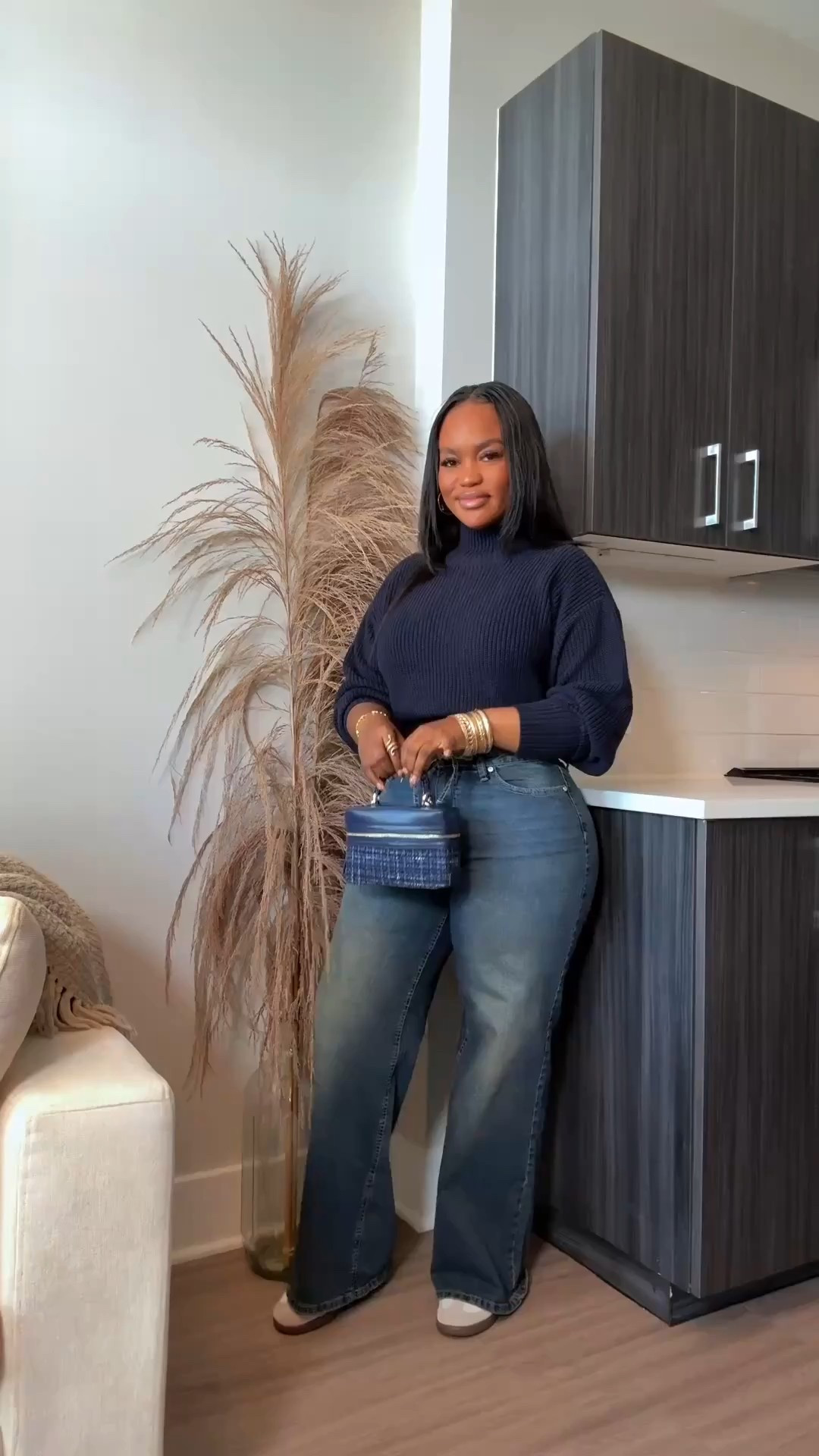 Fall finds that feel as good as they look🍂
From jeans that hug just right to cozy knits you'll live in ✨Everything
under $45 and all from Walmart 🤎
I'm wearing a size 6 in jeans
Small in sweaters
Medium in knit sets. The leopard print knit set runs more oversized than the brown in my opinion. The pants were falling down but I tied them for the video. I would size down

#LTKStyleTip
#LTKFindsUnder50
#LTKPetite