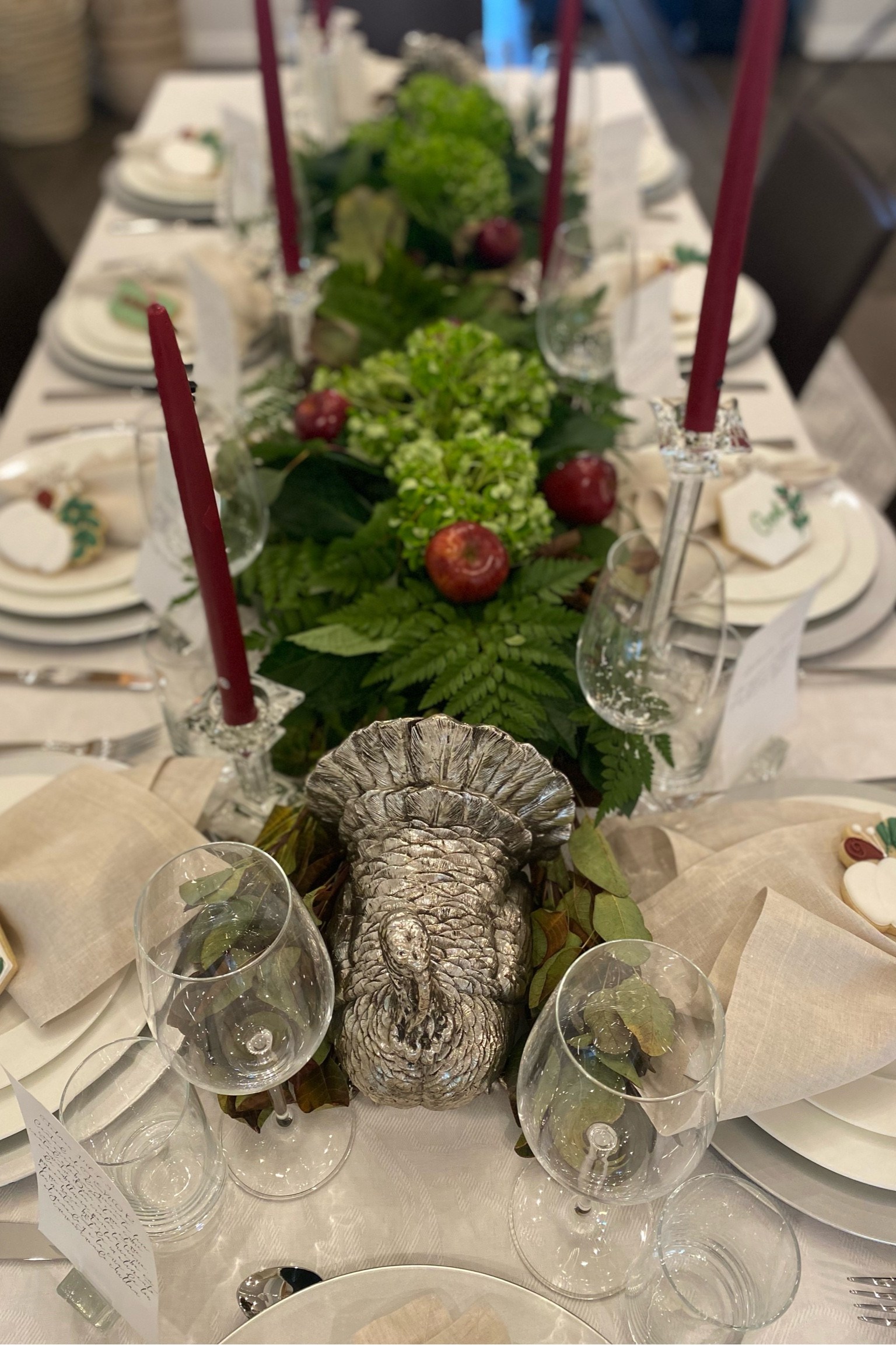 Thanksgiving Table. Tableware.
Setting the table. Thanksgiving decor. Thanksgiving dinner table. Tablecloth. Turkey centerpiece. Centerpiece table decor. Candles. Silver. Pretty decor home. 

#LTKsalealert #LTKhome #LTKSeasonal